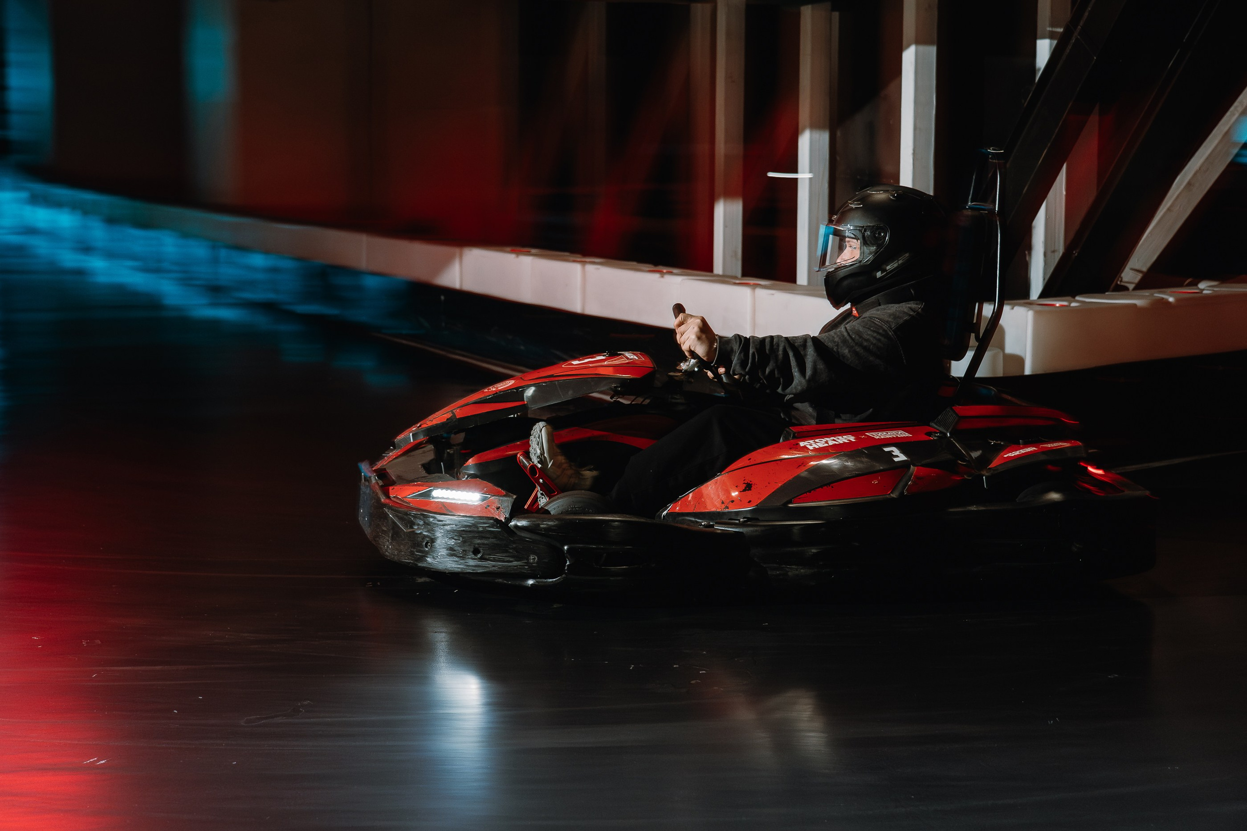 Бюро А4, корпоратив в Тимати Картинг. Фотограф Андрей Михайлов, Москва