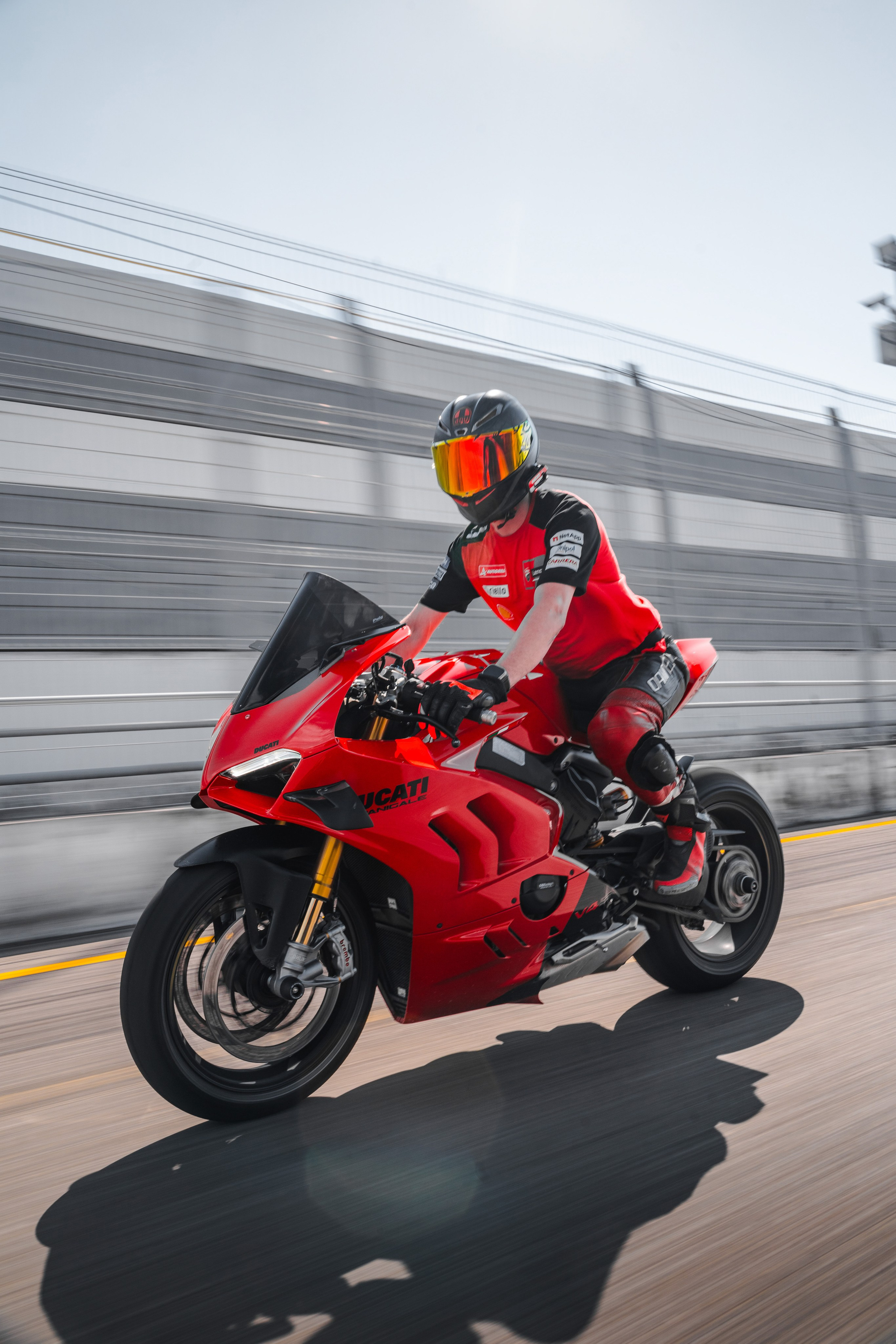 Ducati V4s. Автомобильный и просто лучший фотограф в Сочи Nikita No Name