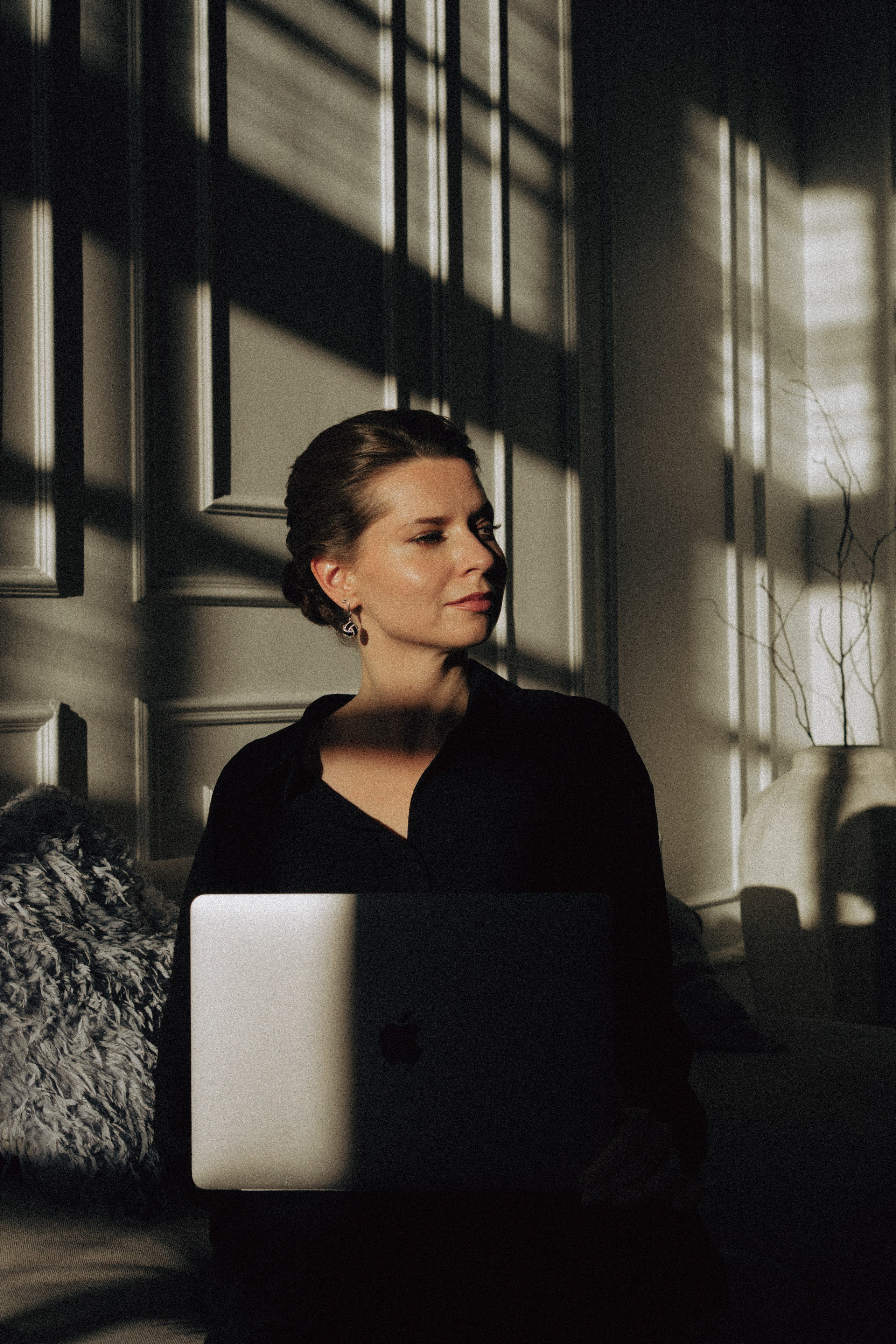 ФОТОСЕСИИЯ В СТУДИИ ДЛЯ ДЕВУШКИ ПСИХОЛОГА. Профессиональный фотограф, Санкт-Петербург — Виктория Богомолова