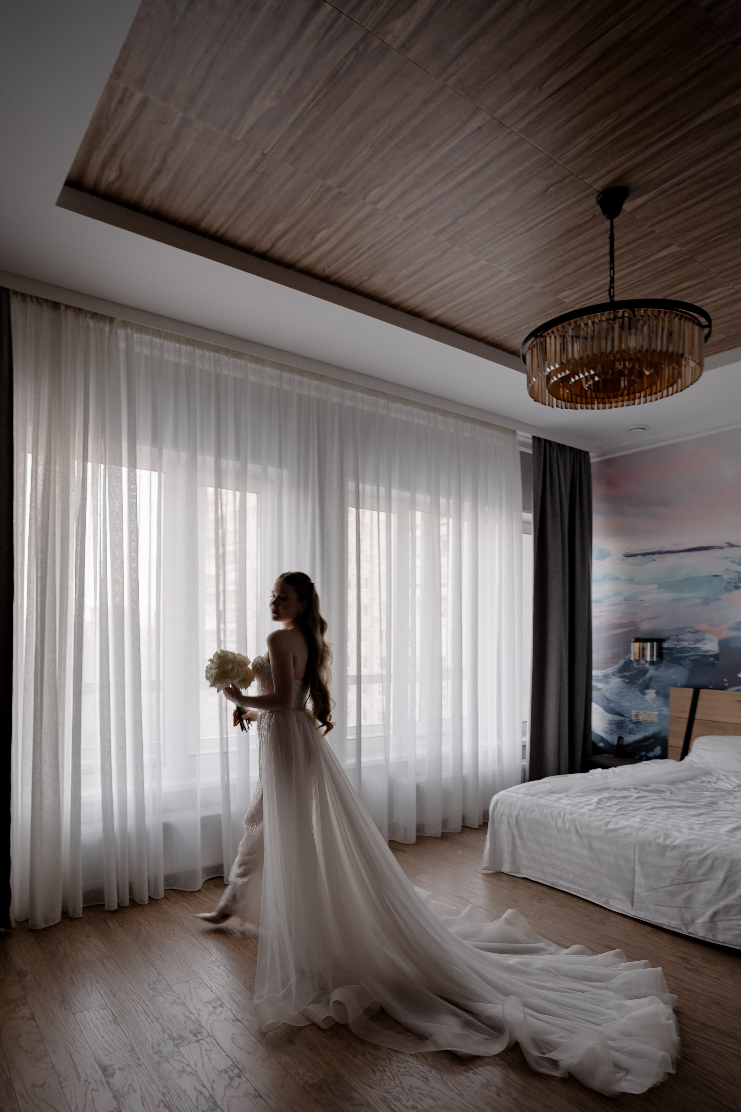 СВАДЕБНАЯ СЬЕМКА СБОРОВ В ОТЕЛЕ И ВЫЕЗД НА ЦЕРЕМОНИЮ (СНЯТО В СИБИРЕ В НИЖНЕВАРТОВСКЕ)М. Профессиональный фотограф, Санкт-Петербург — Виктория Богомолова