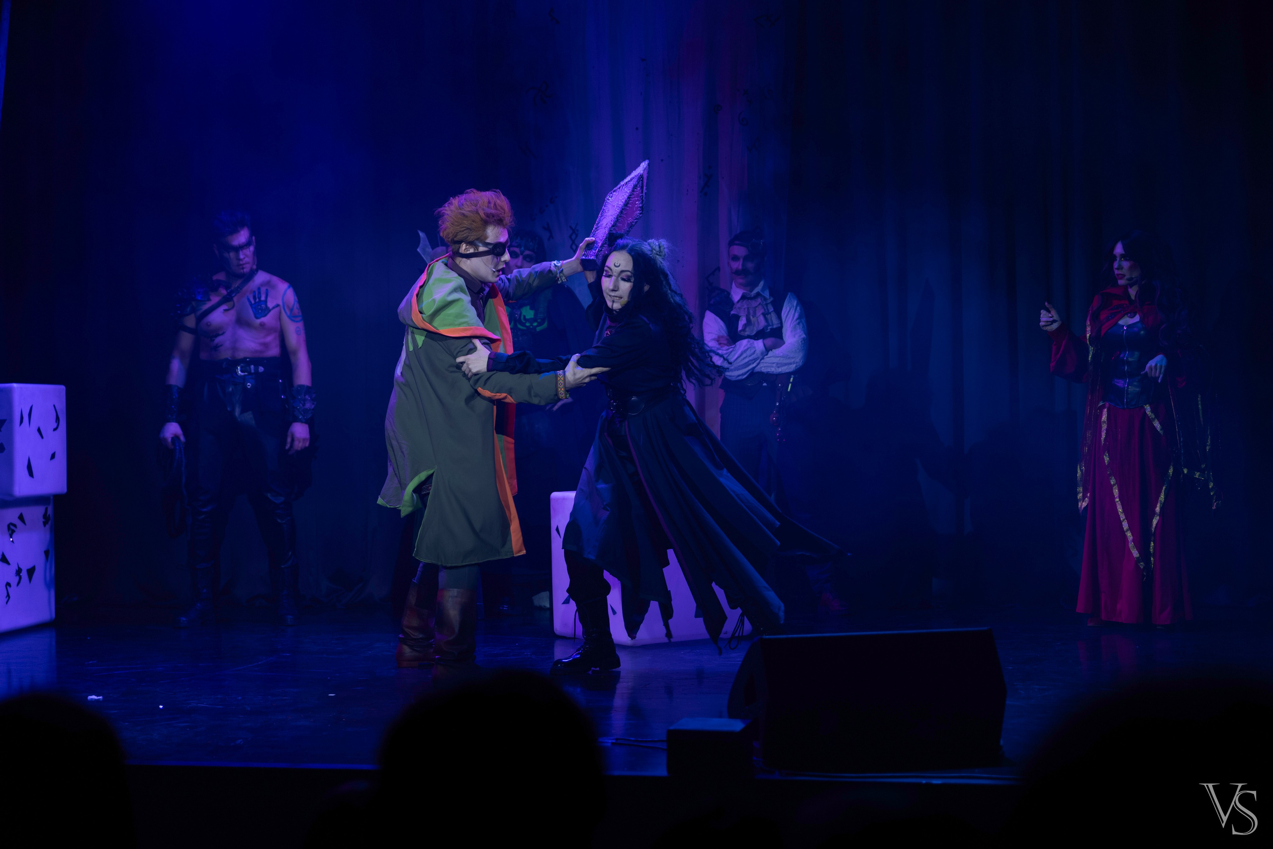 Книга стихий 25.01. Фотограф Виктор Степанов