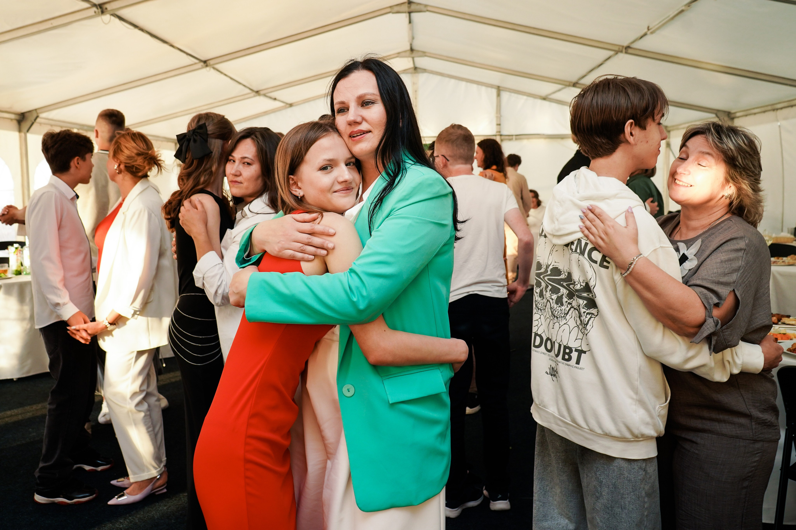 Выпускной 9 класса школа 19 в Коматек. Семейный и портретный фотограф в Екатеринбурге Анна Лобанова