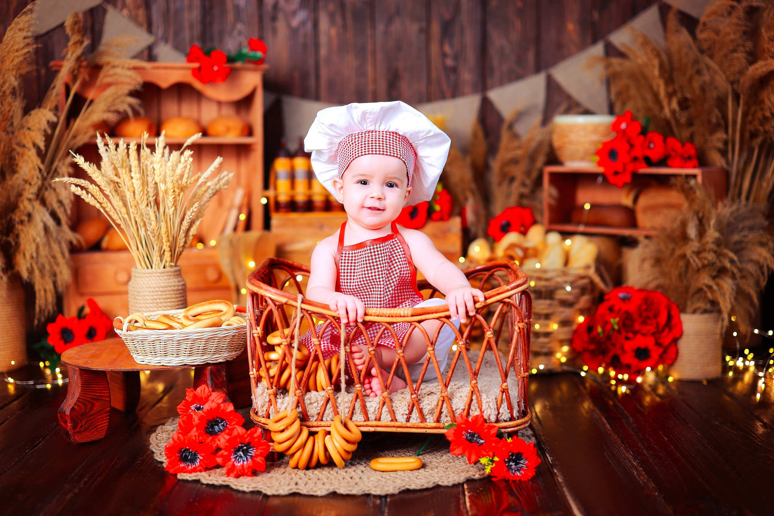 Малышки Антураж