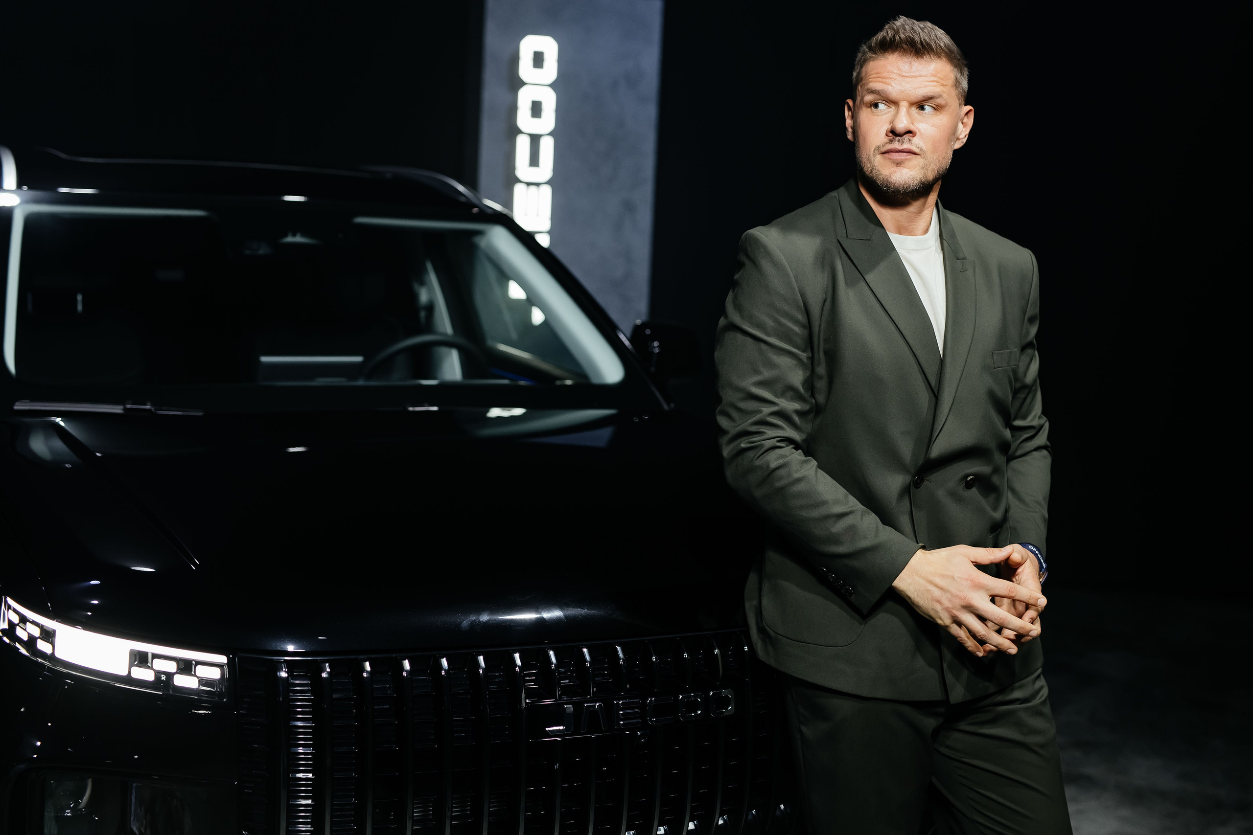 Виталий Кривцов Профессиональный репортажный фотограф сниму ваше мероприятие стильно, эмоционально и креативно. Репортажный, event, концертный и backstage фотограф из Москвы Виталий Кривцов