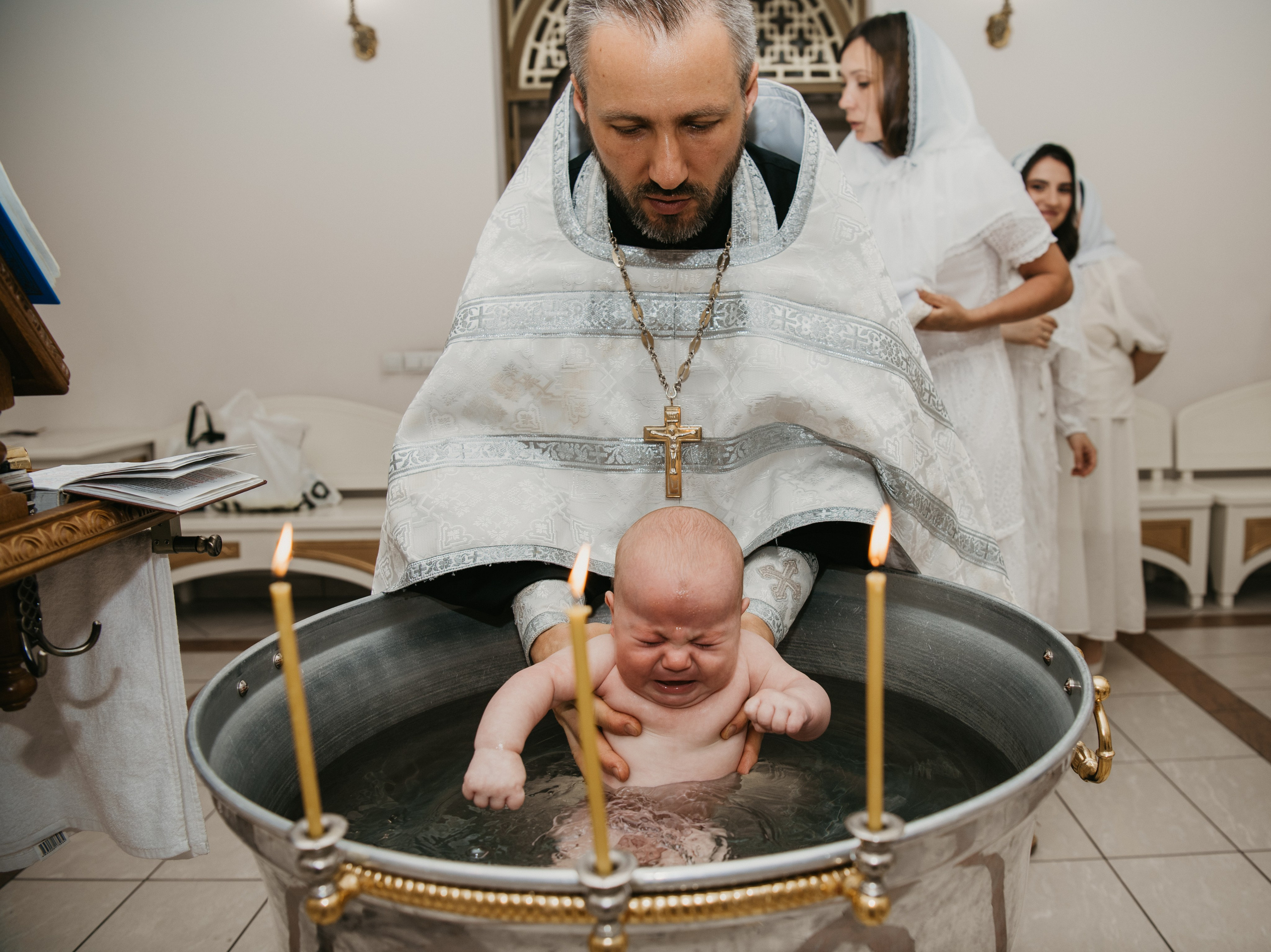 Крещение Евгения. Фотограф на выписку из роддома в Москве и МО