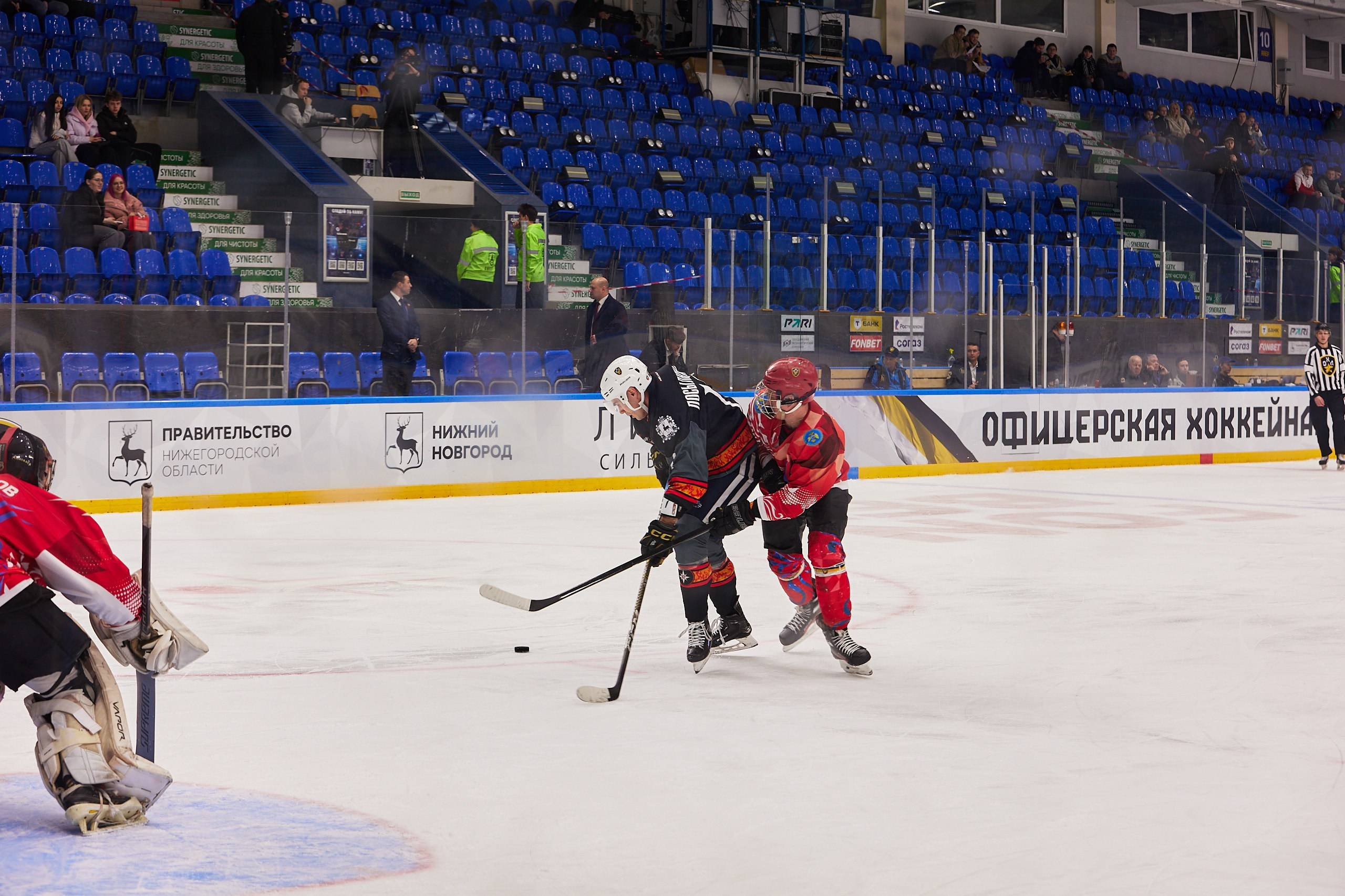 Репортаж. Офицерская хоккейная лига 2025 год. Спортивный фотограф Некрасов Денис