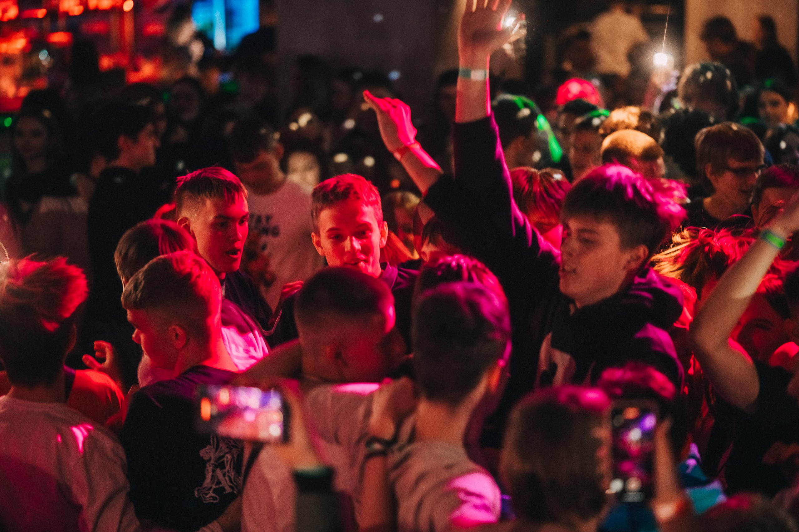 8 MARCH WOMENS DAY PARTY. Фотограф в Кемерово Владислав Шульц