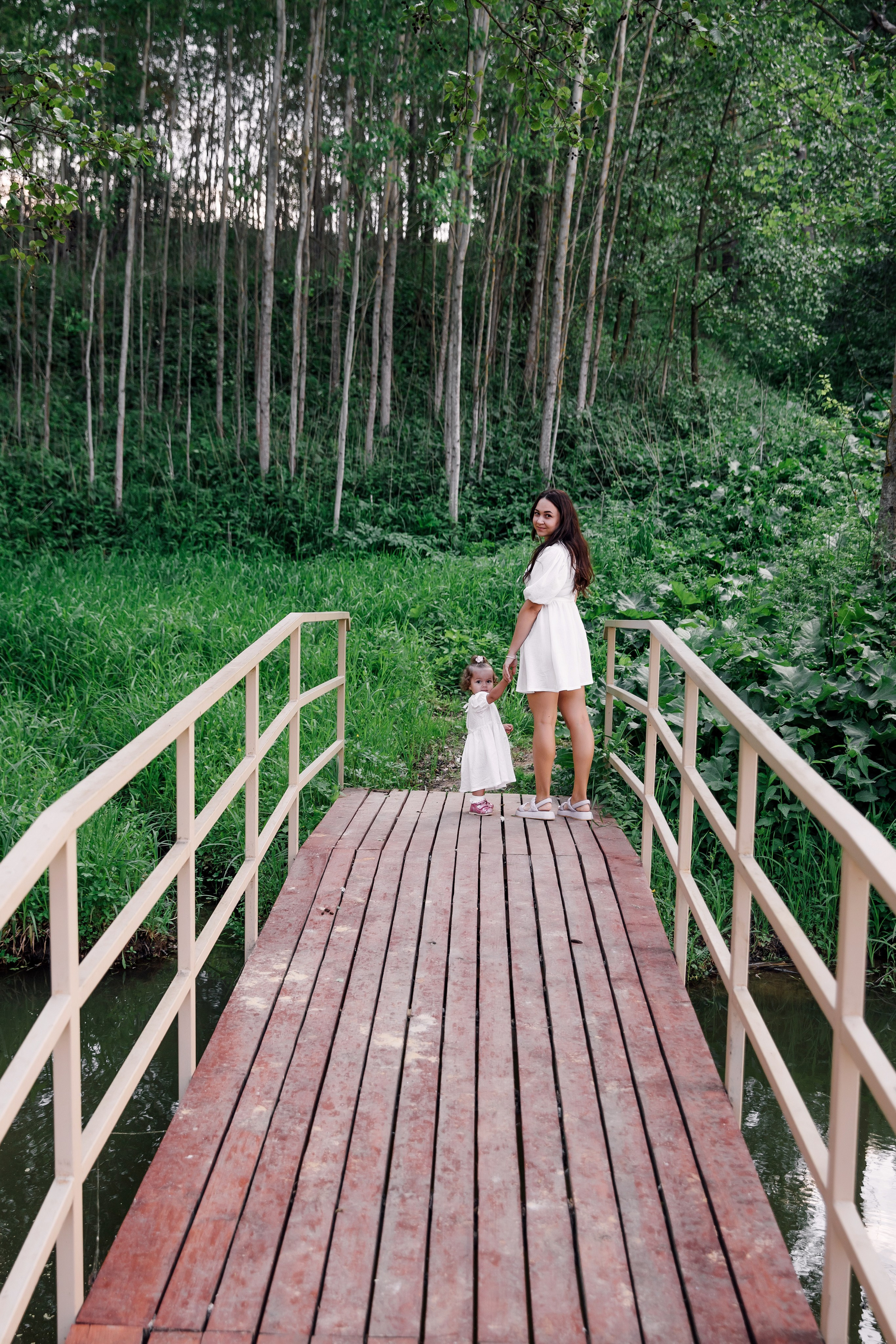 Ульяна и Алиса. Любовь Чуляева — свадебный фотограф в Москве и Европе