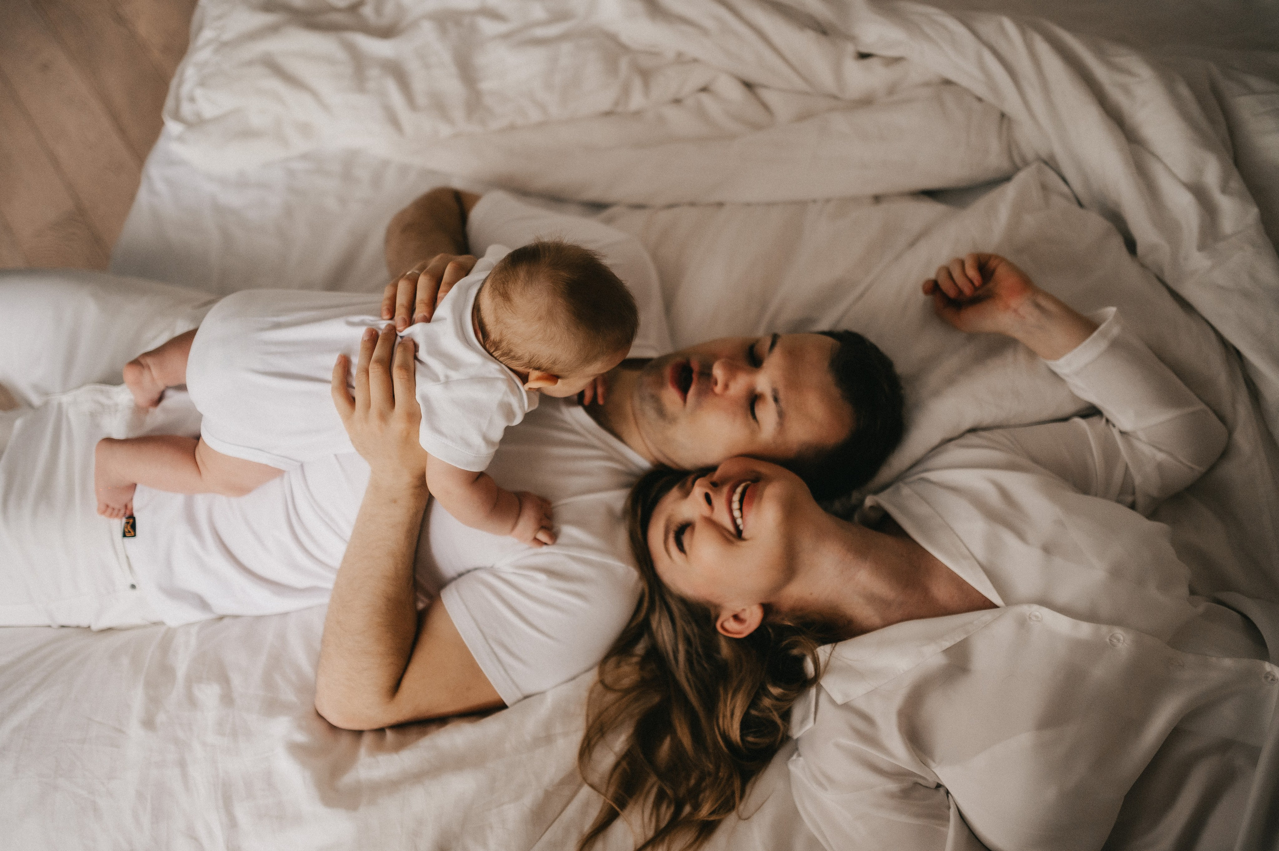 Сергей, Оксана и Алиса дома. Семейный и свадебный lifestyle-фотограф в Москве Мария Петрова