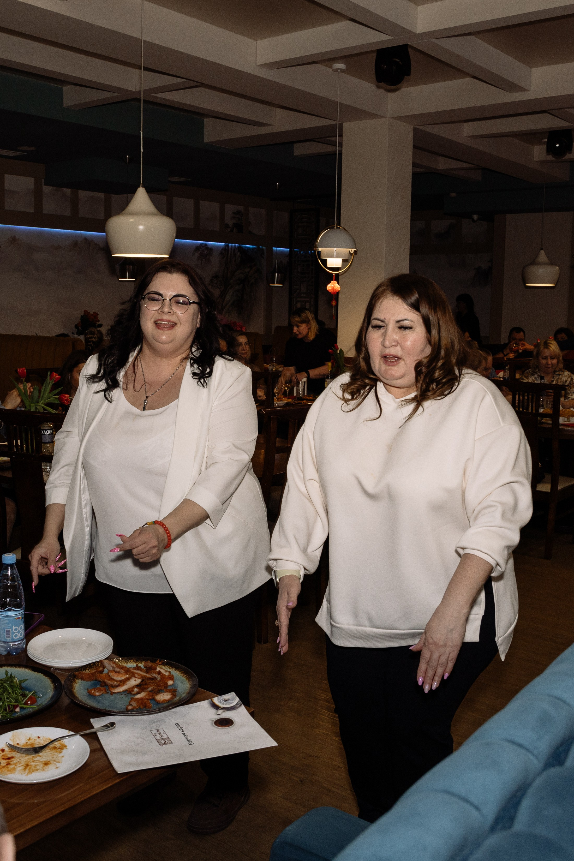 Вечеринка в кафе Sinlun. Фотограф Юлия Мальцева