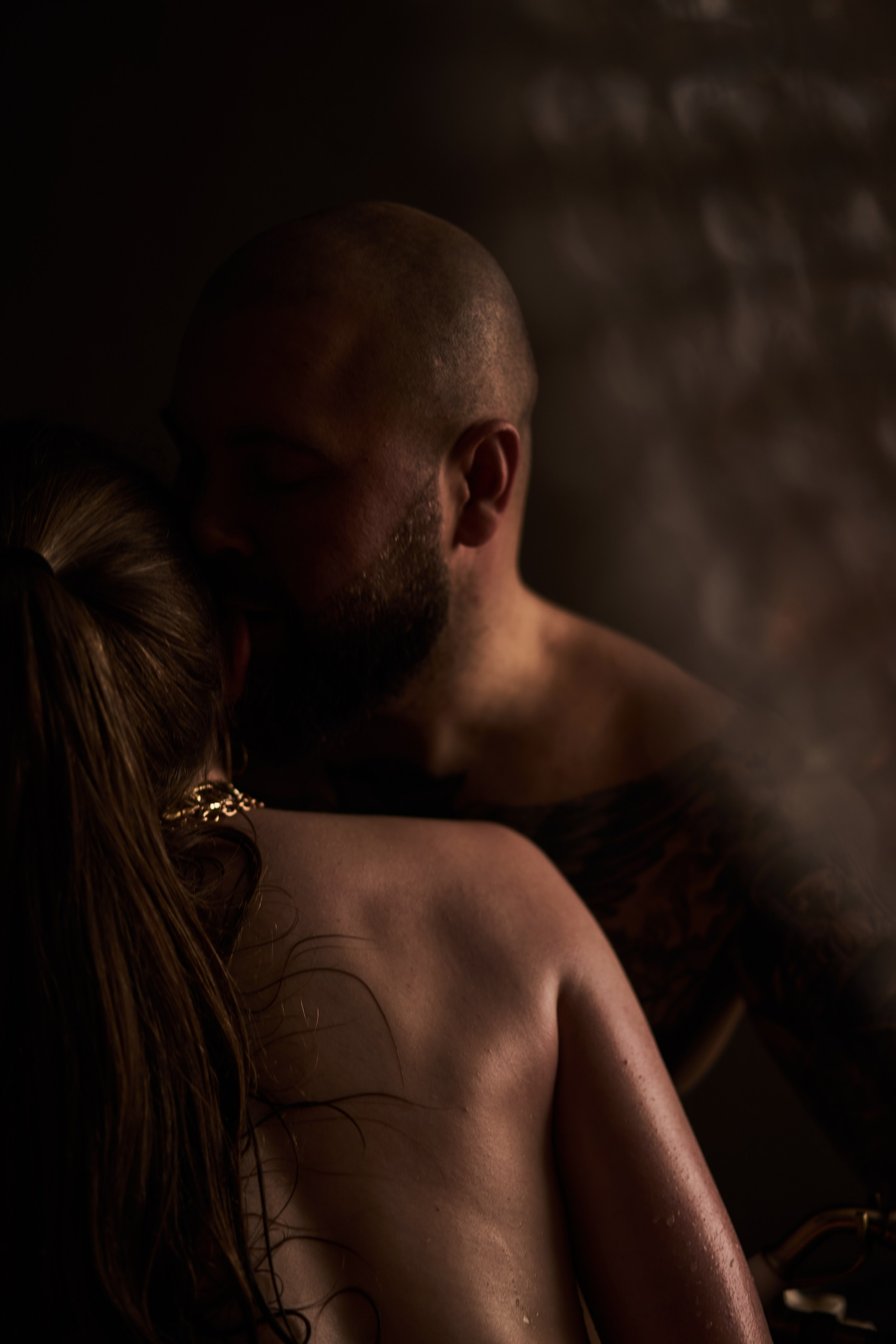 Будуарная фотосессия пары в студии. Фотограф Екатеринбург Кокшарова Александра