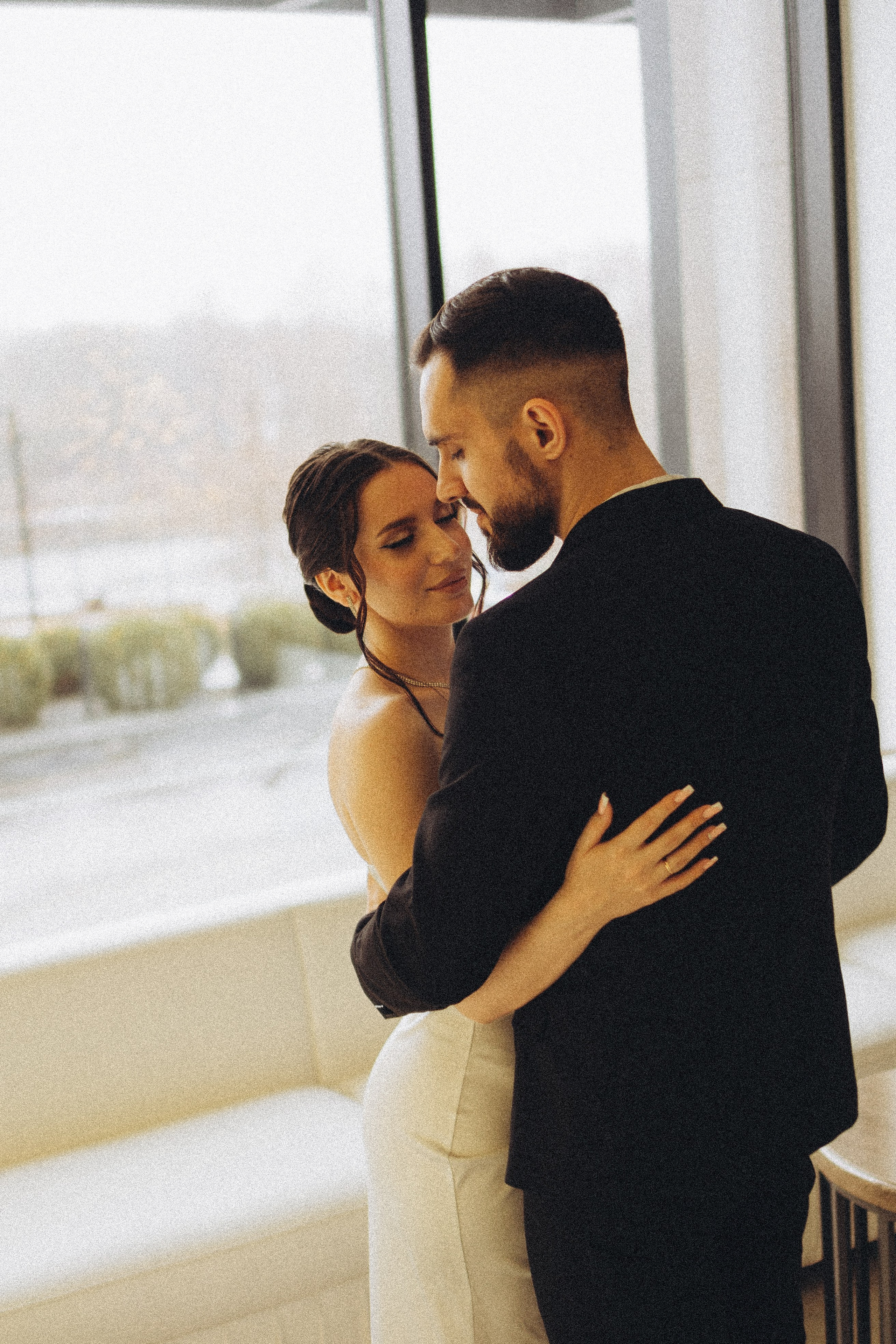 СВАДЕБНАЯ СЬЕМКА СБОРОВ ЖЕНИХА И НЕВЕСТЫ В ОТЕЛЕ И ТАКЖЕ ФОТОСЕССИИЯ В ОТЕЛЕЕ МЕГАПОЛИС БРЯНСК. Профессиональный фотограф, Санкт-Петербург — Виктория Богомолова