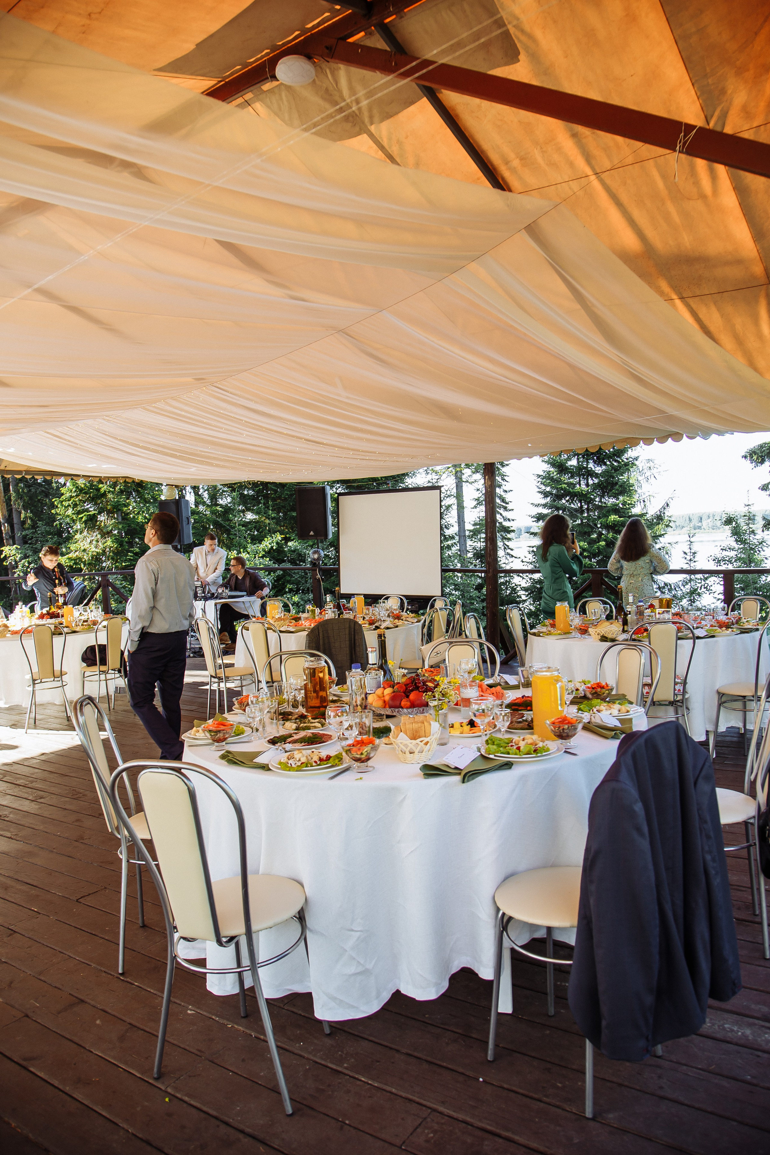 Свадебный вечер на турбазе «Чайка». VOLOCHKOVA