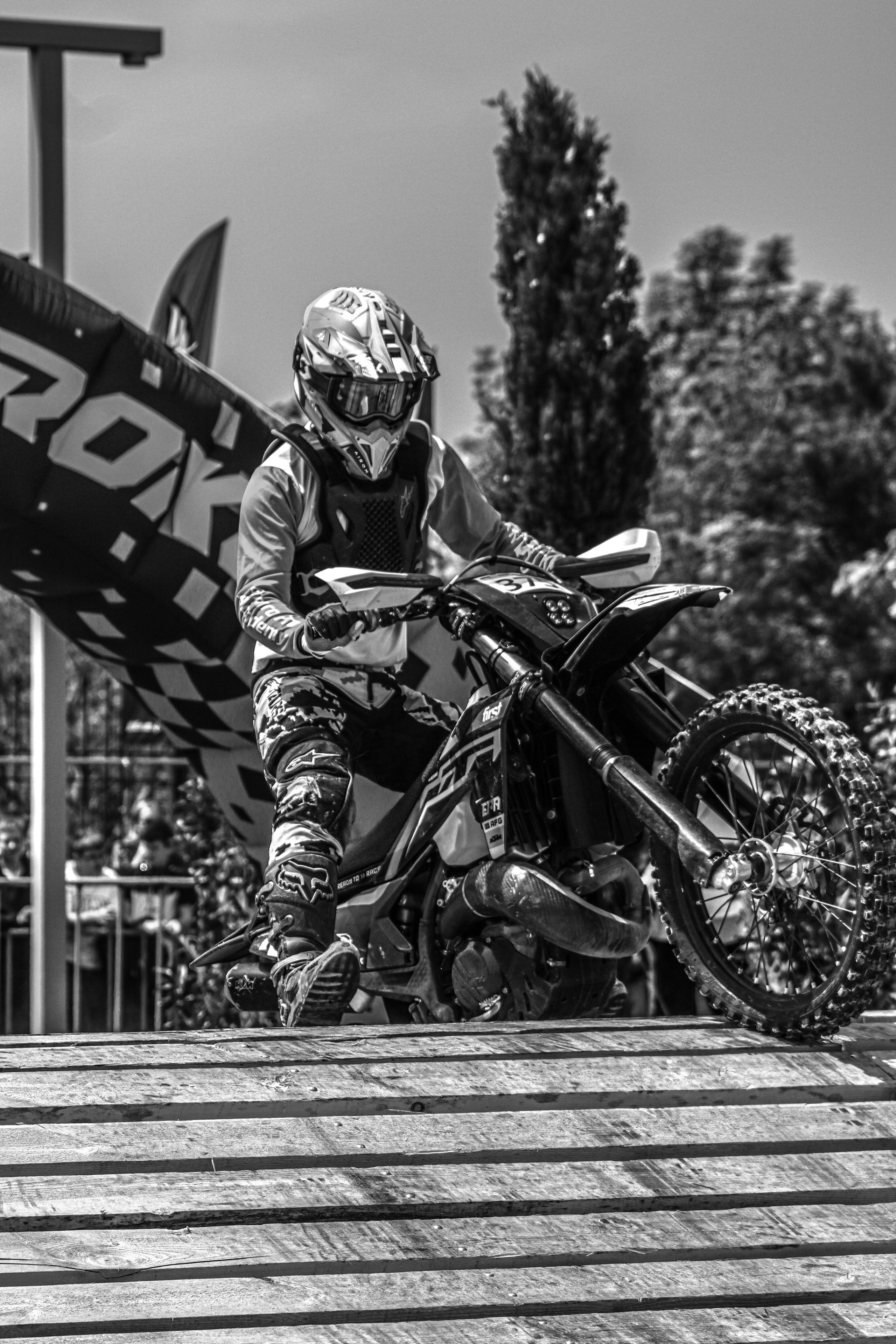 Enduro. Ivaladimirovna1995.wfolio.pro