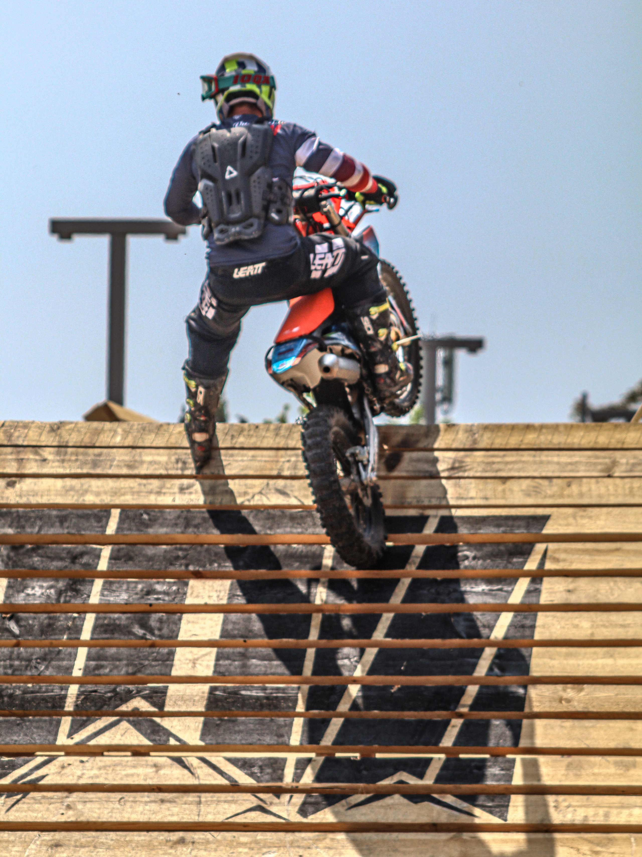 Enduro. Ivaladimirovna1995.wfolio.pro