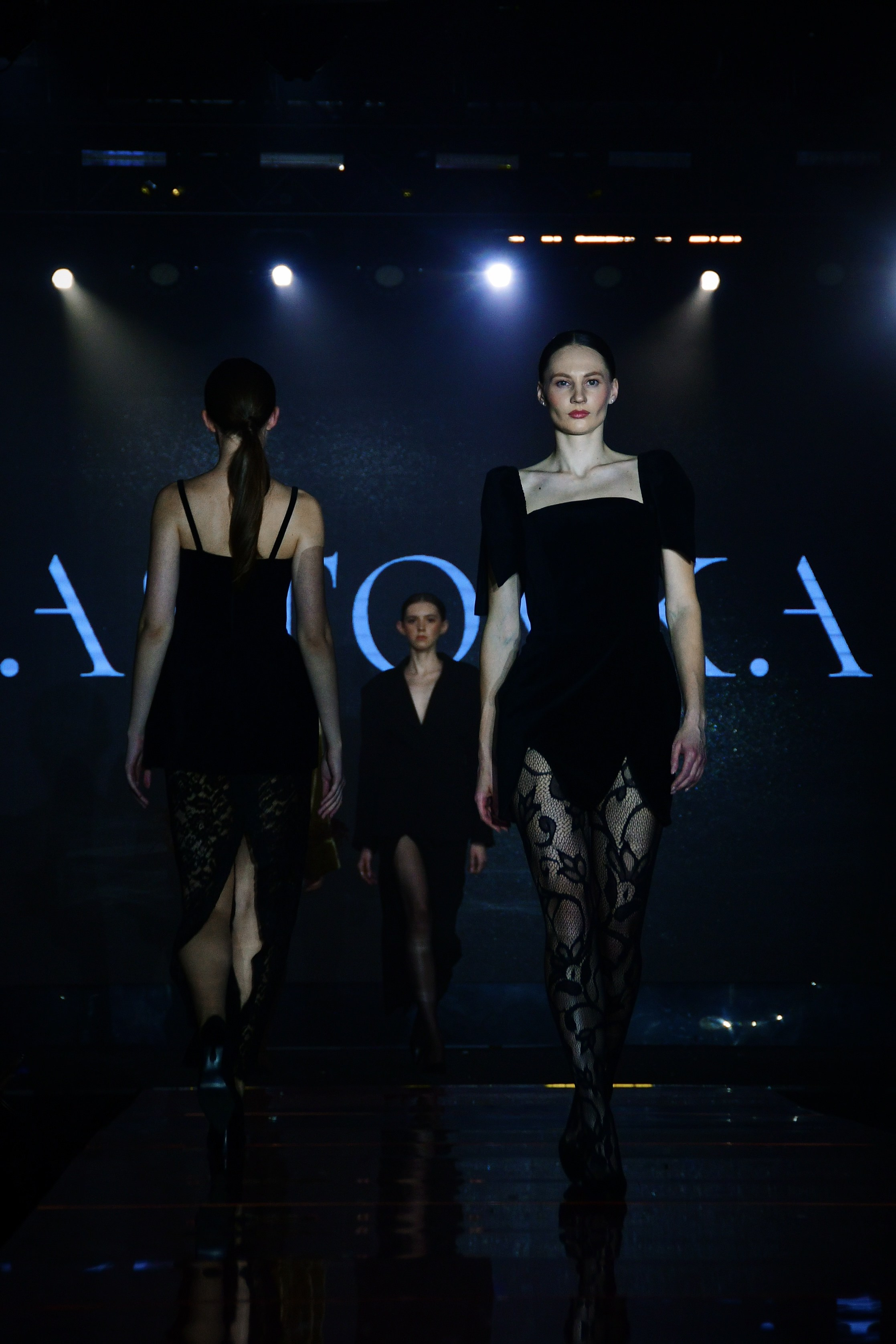 LASTOVKA показ 2025