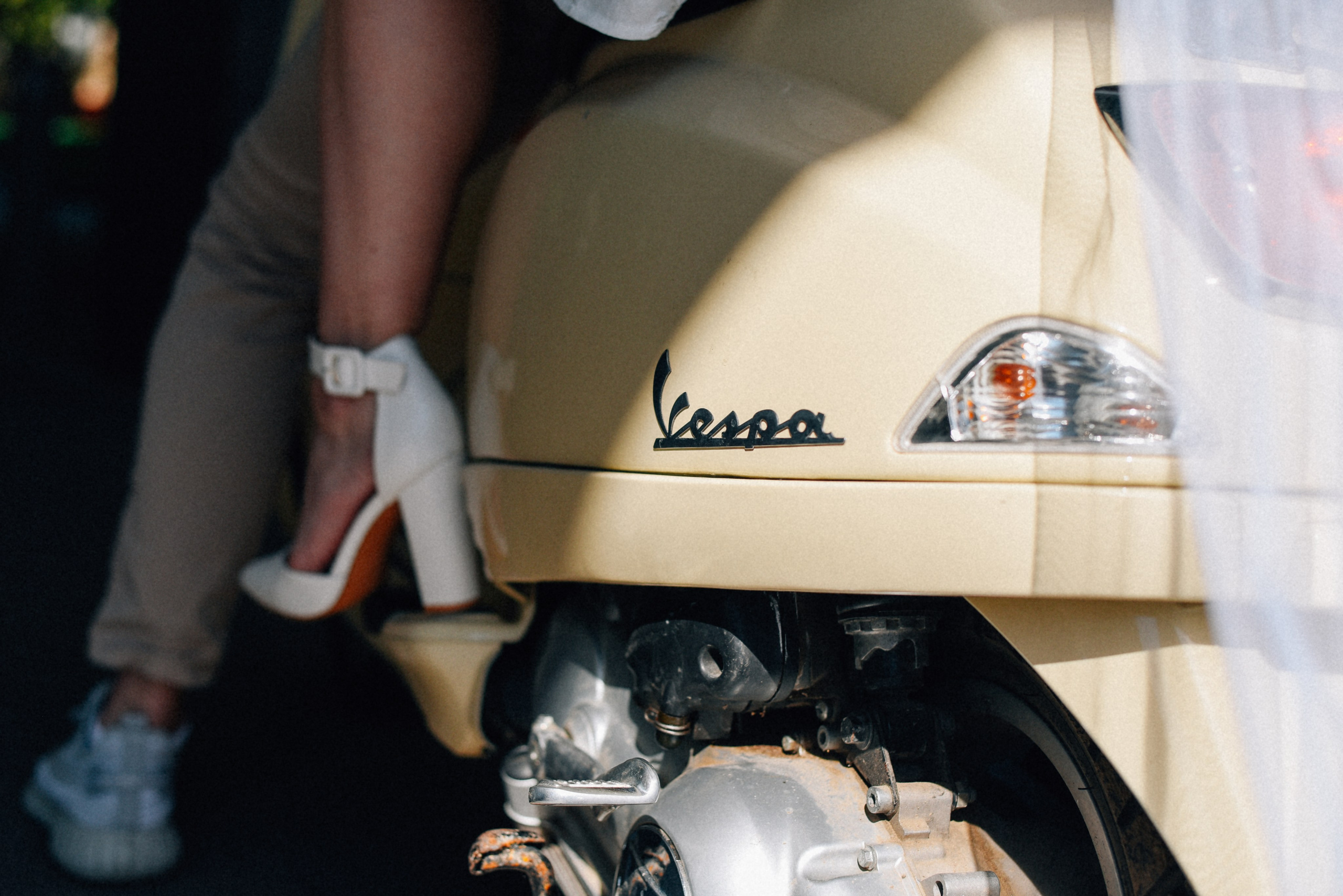 Андрей и Дарья ЗАГС № 4 Свадебная прогулка по городу. Фотограф Лола Волна, город Москва