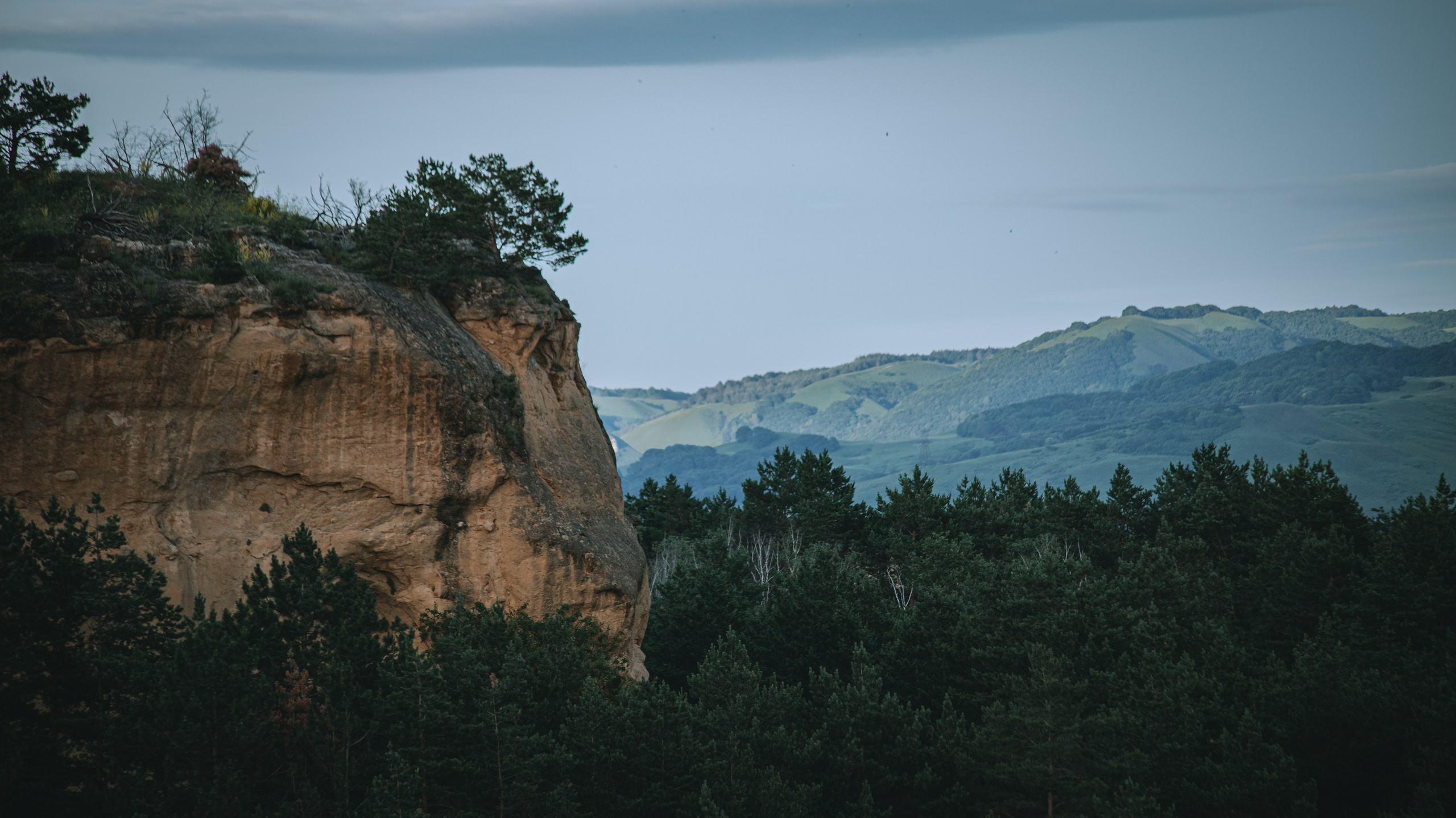 Карачаево-Черкесская Республика. Фотограф. Пейзажи, макро, портреты. Город Енакиево, без границ в съёмке