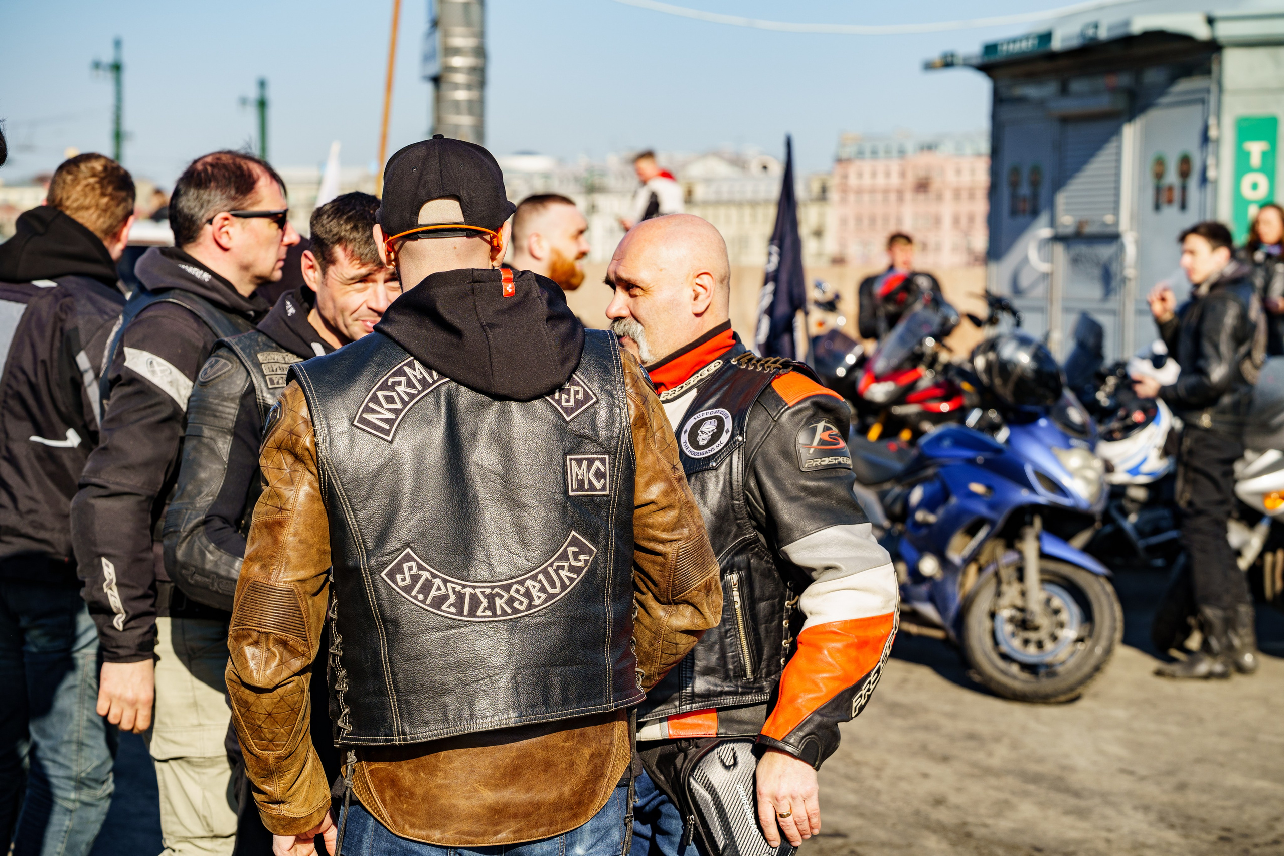 Прохват мотоклуба Norman Riders ч.1. Концертный и репортажный фотограф в Санкт-Петербурге Слава Пахомов