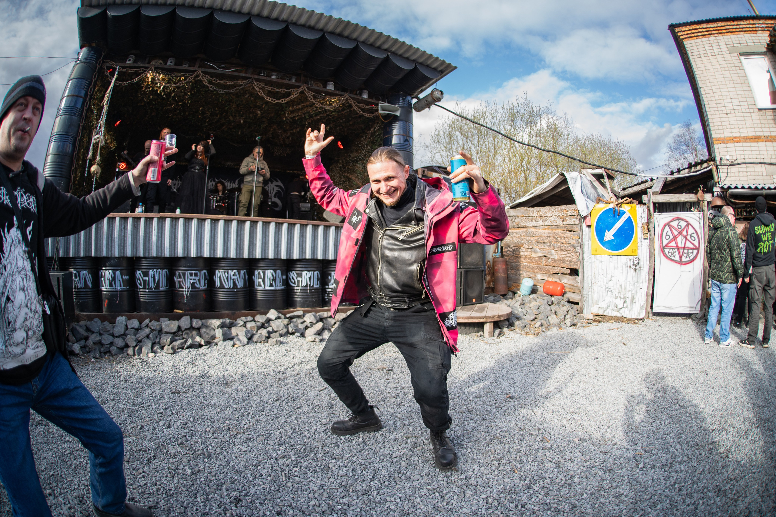 Фестиваль «ПОСРЕДИ КЛАДБИЩ И БОЛОТ»|Архангельск. Концертный и репортажный фотограф в Санкт-Петербурге Слава Пахомов