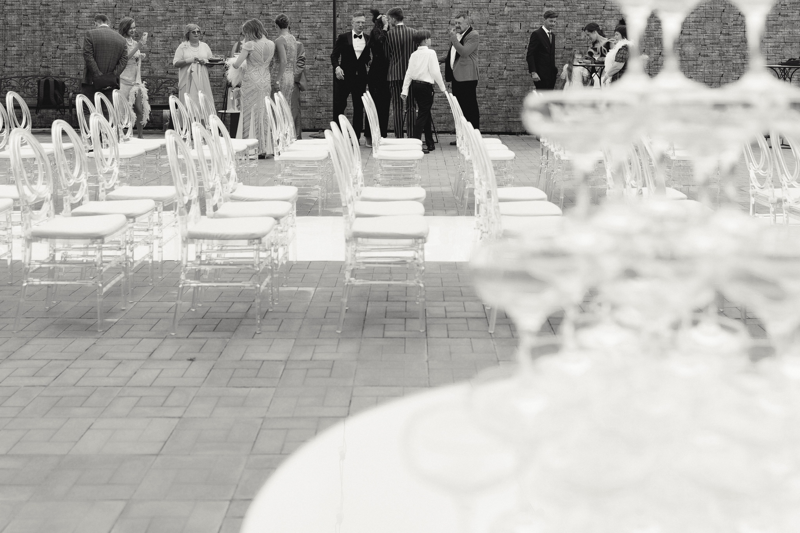 Влюбляться, целоваться. Свадебный фотограф в Москве | Профессиональный фотограф | Выгодные цены на услуги