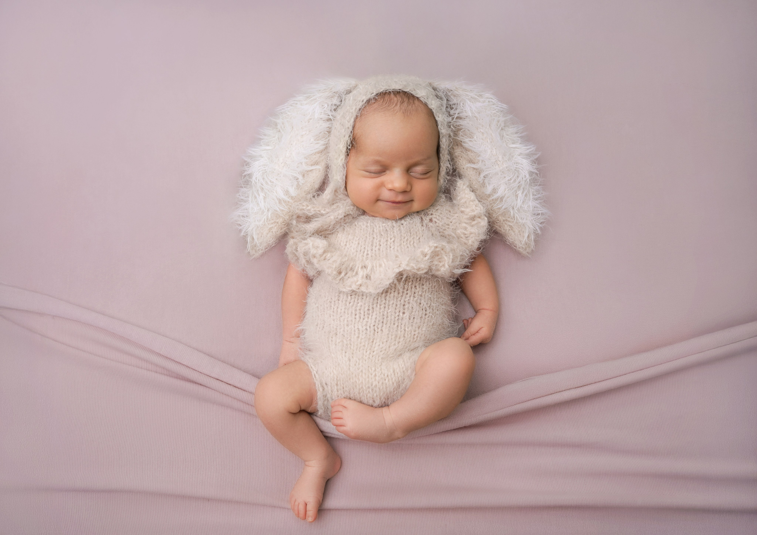 Фотосессия новорожденного (newborn). Фотограф новорожденных, детей до года и беременных в Симферополе