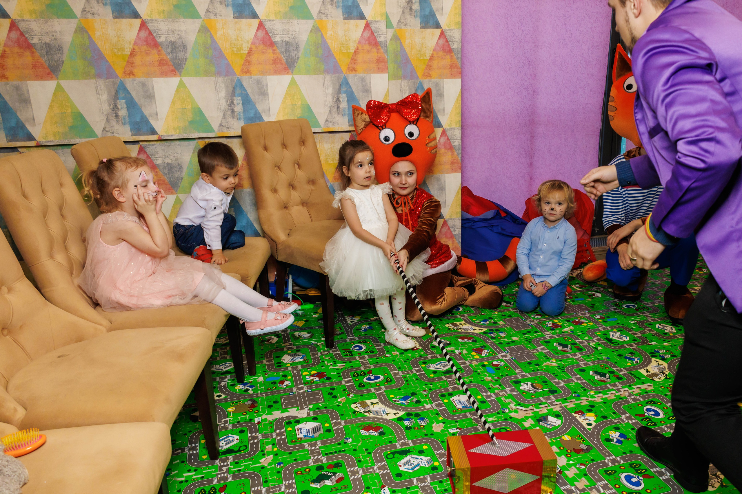 День рождения в ресторане. Фотограф в Москве Дмитрий Емельянов