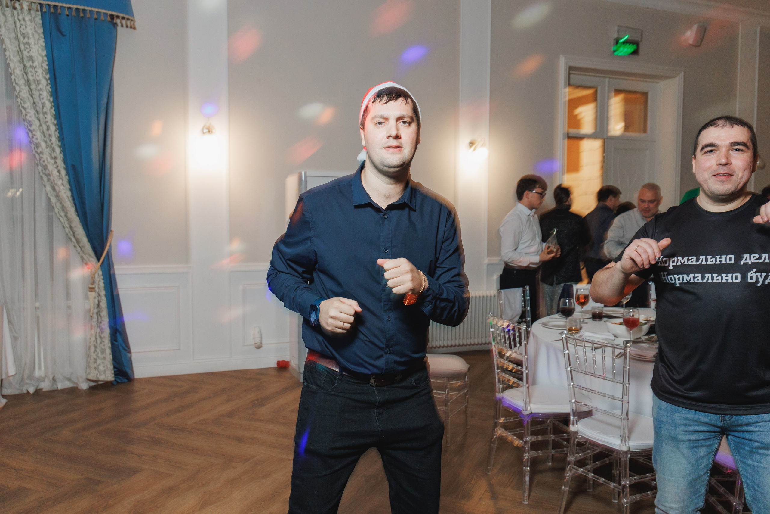 Новогодний корпоратив. Фотограф в Москве Дмитрий Емельянов