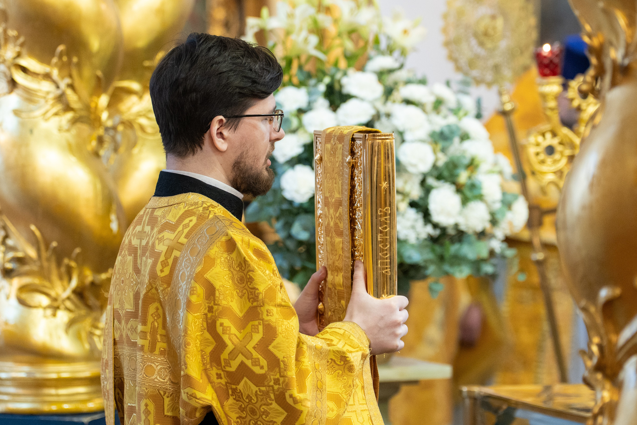 Неделя сыропустная. Воспоминание Адамова изгнания. Прощеное воскресенье. Заговенье на Великий пост. НИКОЛО-БОГОЯВЛЕНСКИЙ МОРСКОЙ СОБОР