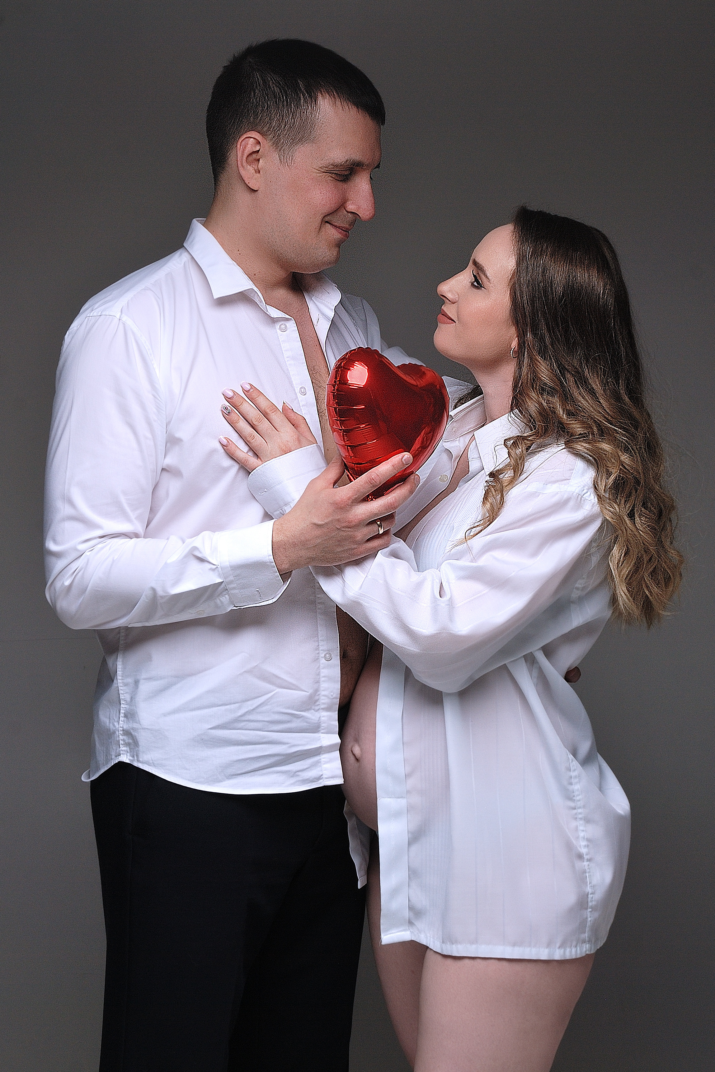 Беременность. Фотосъемка беременности. Фотограф Дмитрий Кищенко. Арт-студия "Мастер и Маргарита". Фотосъемки в Сызрани, Тольятти, Самаре.