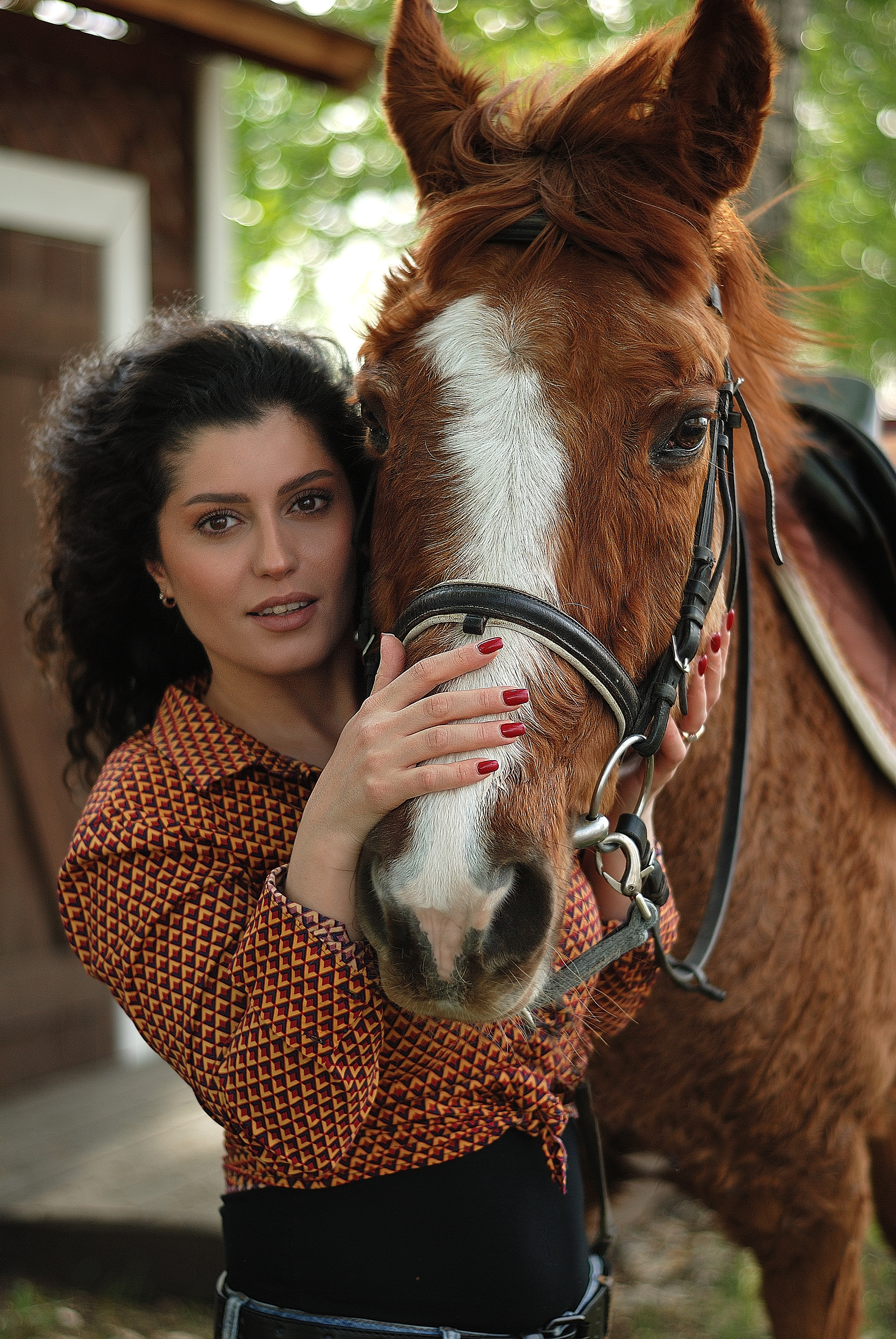 Фотосессии с лошадьми. Человек и лошадь. Фотограф Дмитрий Кищенко. Арт-студия "Мастер и Маргарита". Фотосессии в Сызрани. Фотосессии в Тольятти. Фотосессии в Самаре.