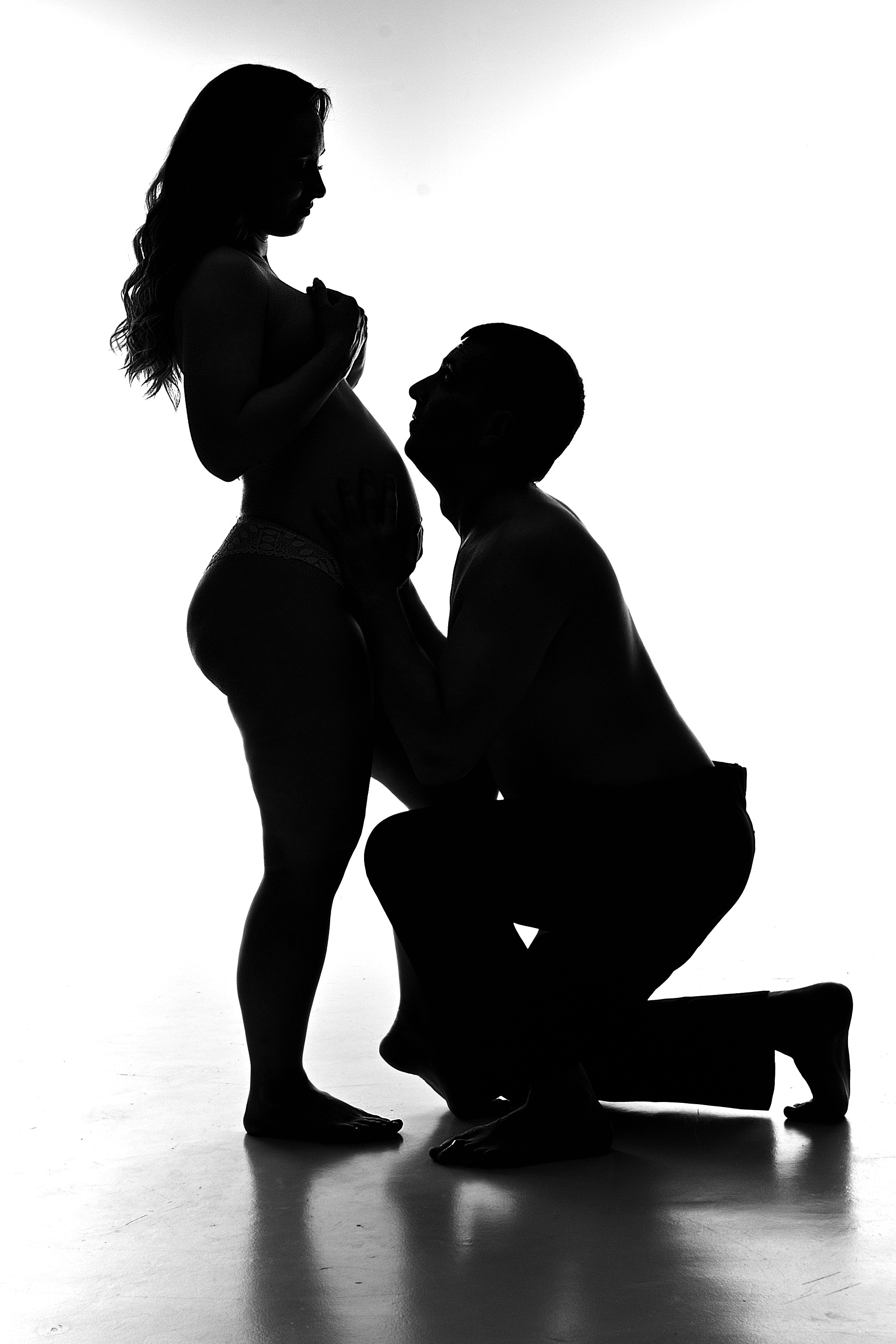 Беременность. Фотосъемка беременности. Фотограф Дмитрий Кищенко. Арт-студия "Мастер и Маргарита". Фотосъемки в Сызрани, Тольятти, Самаре.