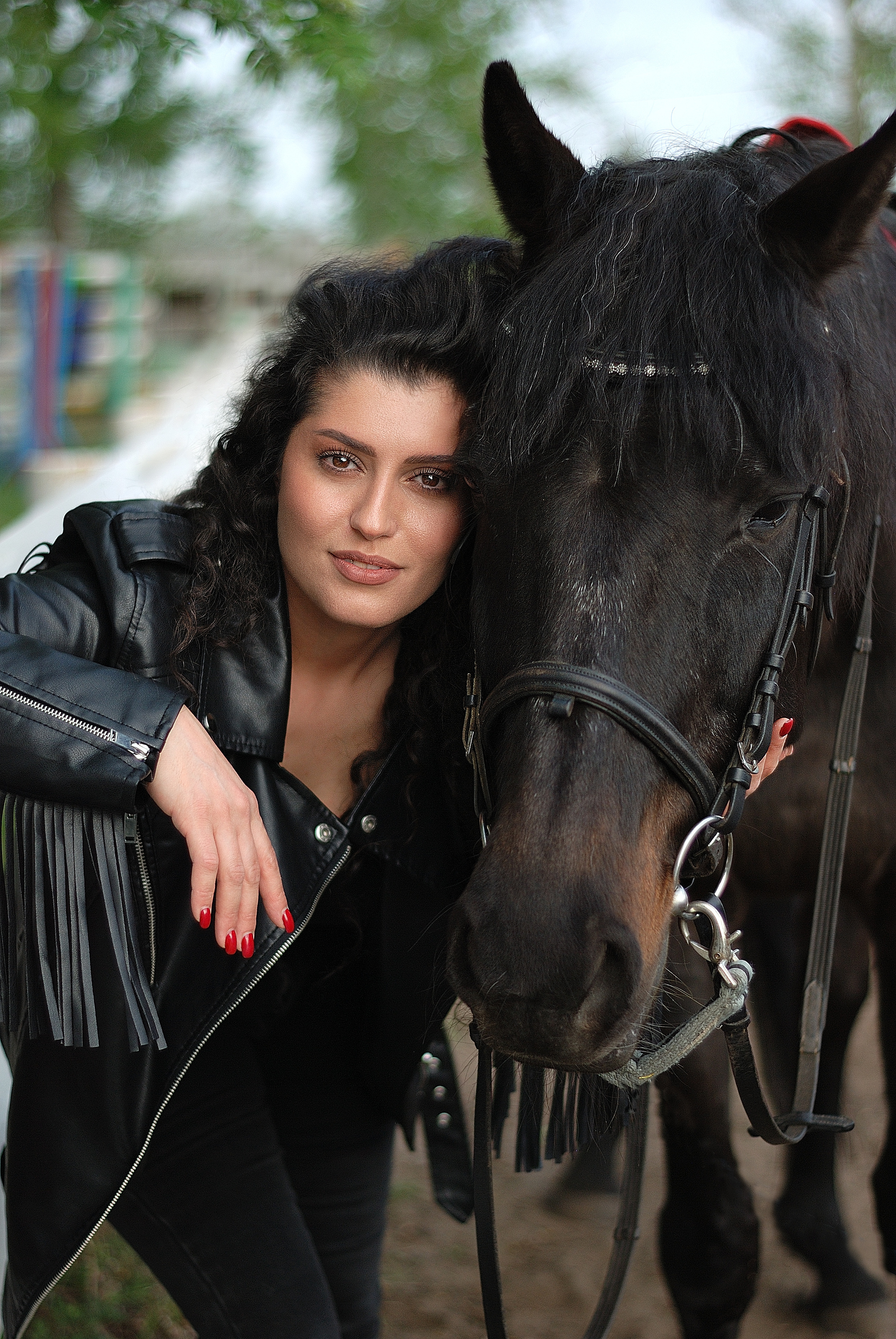 Фотосессии с лошадьми. Человек и лошадь. Фотограф Дмитрий Кищенко. Арт-студия "Мастер и Маргарита". Фотосессии в Сызрани. Фотосессии в Тольятти. Фотосессии в Самаре.