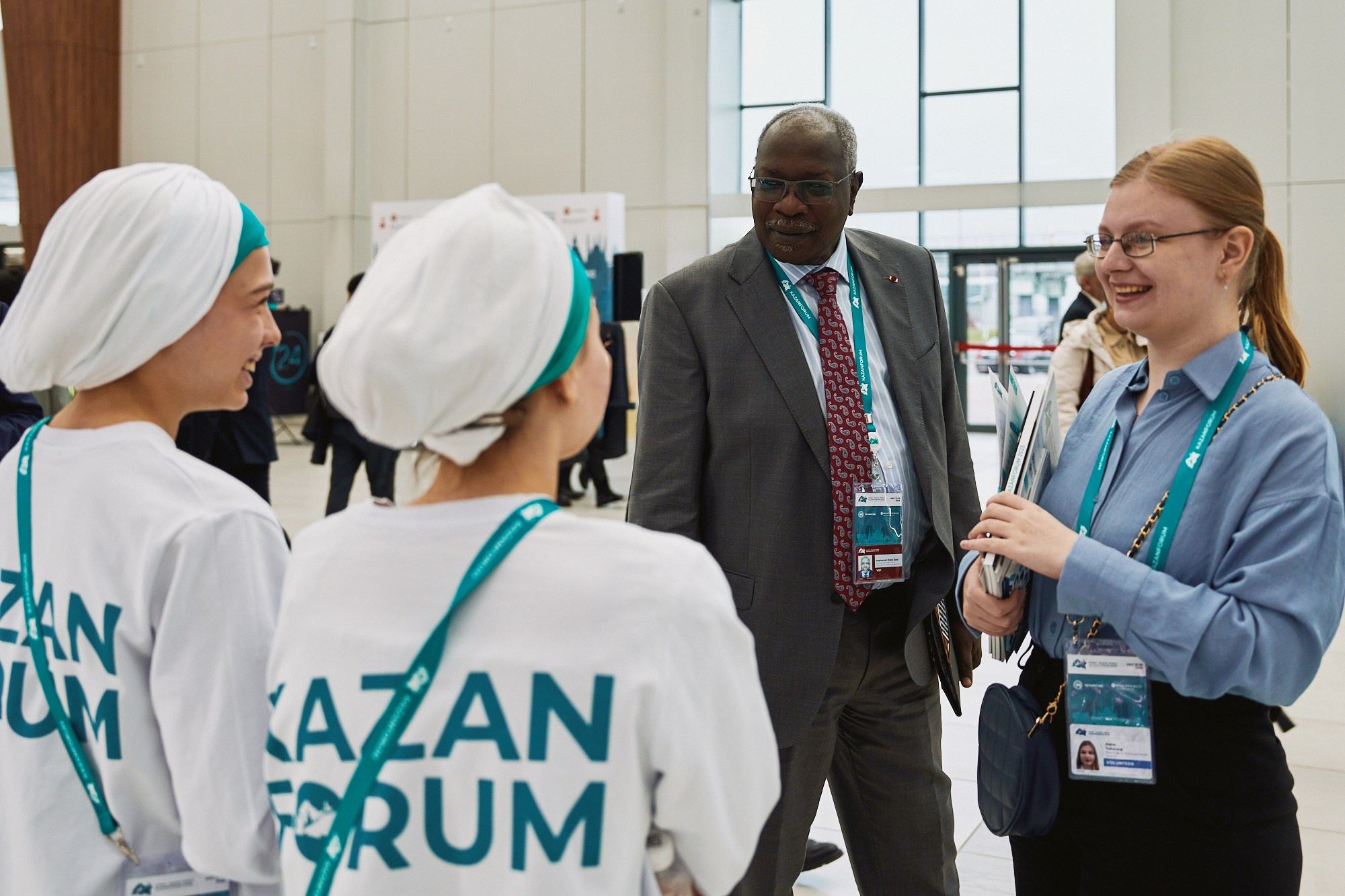 Фоторепортаж KazanForum 2025 — международный экономический форум в Казани. Максим Козлов — фотограф в Казани | Репортаж, бизнес-контент, фуд-фото