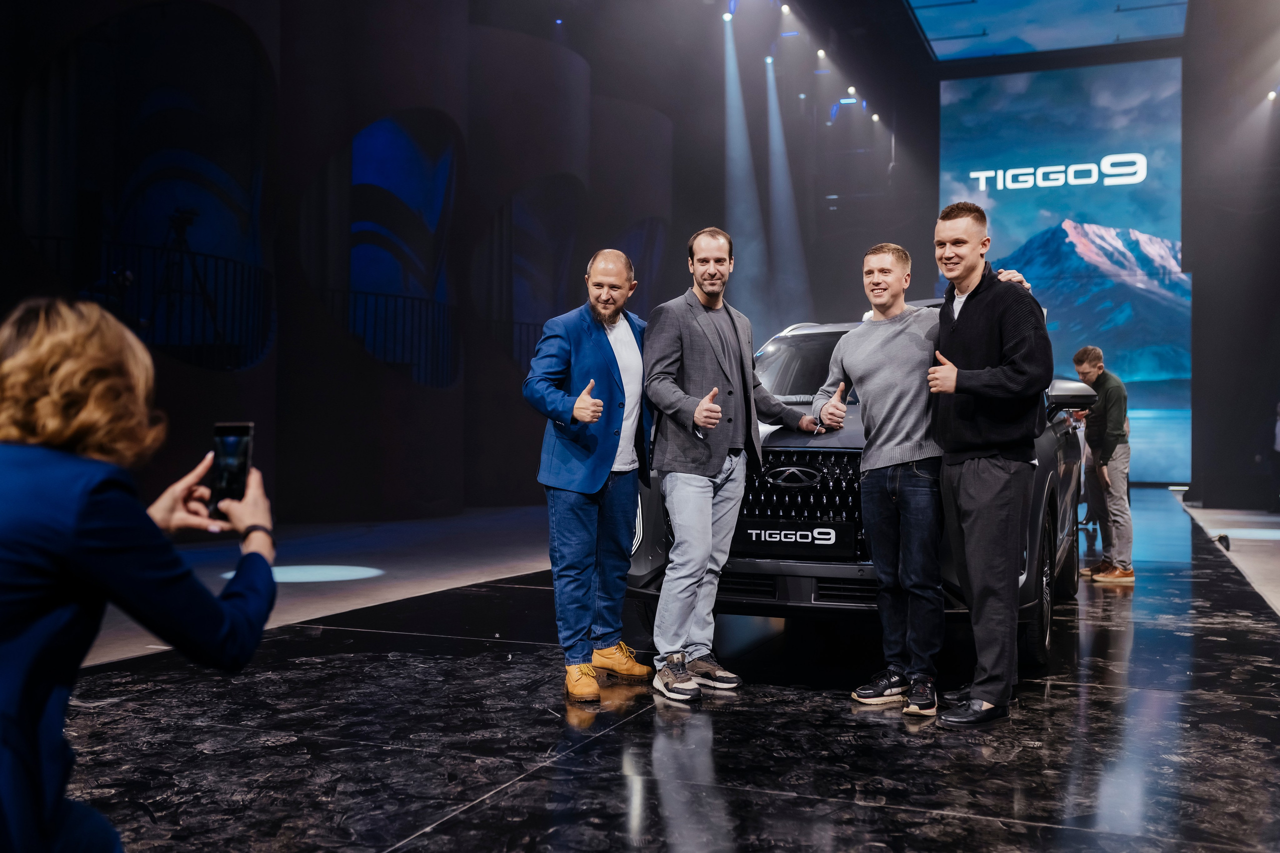 New Chery Tiggo 9. Репортажный, event, концертный и backstage фотограф из Москвы Виталий Кривцов