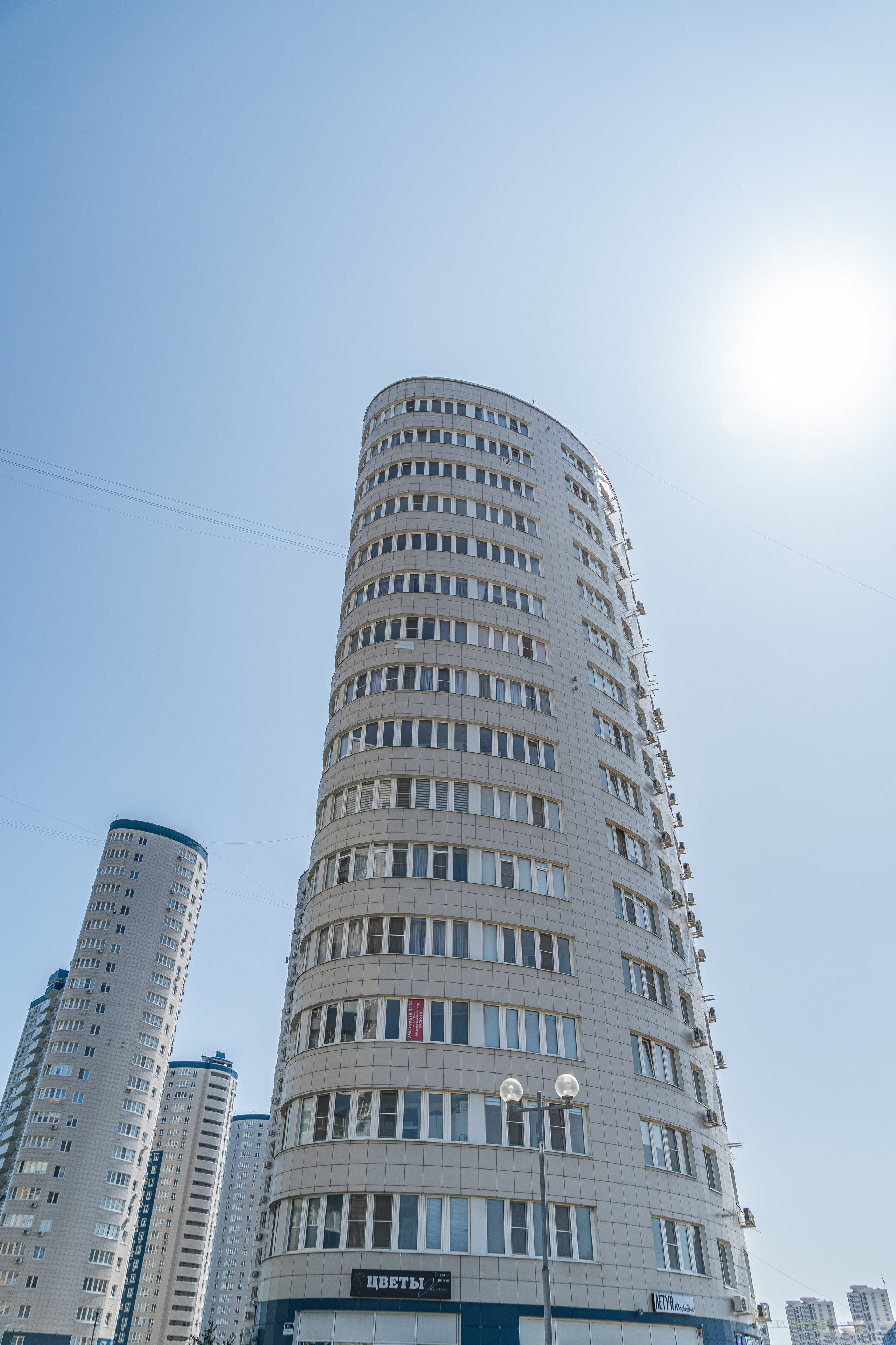 Фотосъемка жилых комплексов для застройщиков в Краснодаре Профессиональная фото и видео съемка ЖК в Краснодаре — архитектурная съемка. Шедевры для Вас! Фотограф и Видеограф в Краснодаре Пахиев Руслан