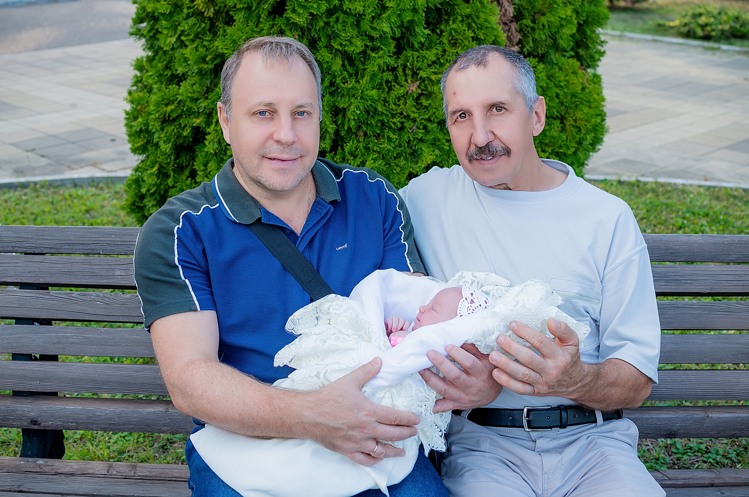 Выписка из роддома Краснодар. Фотограф новорожденных Краснодар Малышенко Надежда