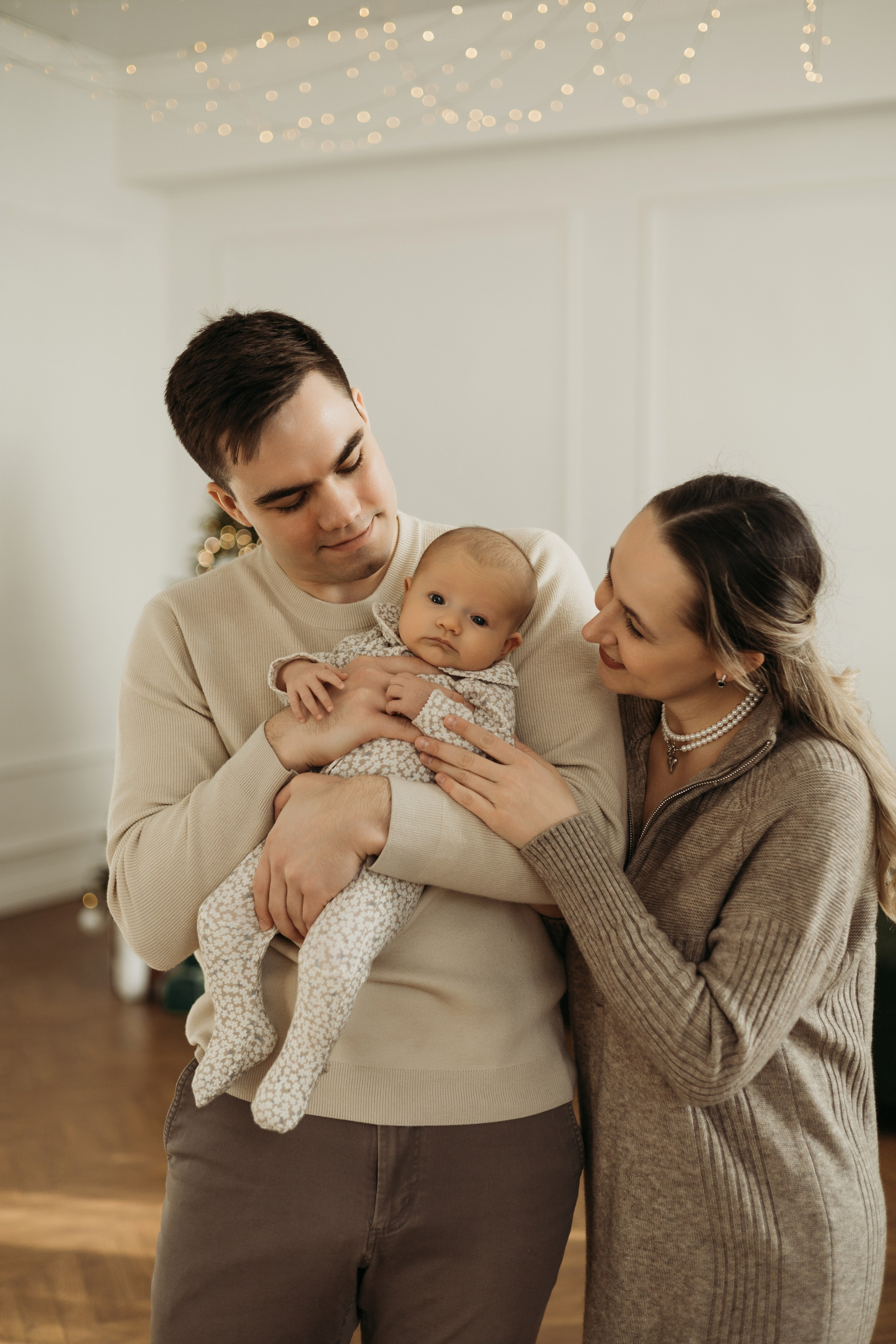Семейная с малышкой. Самый теплый фотограф в Краснодаре Рябоконь Ксения