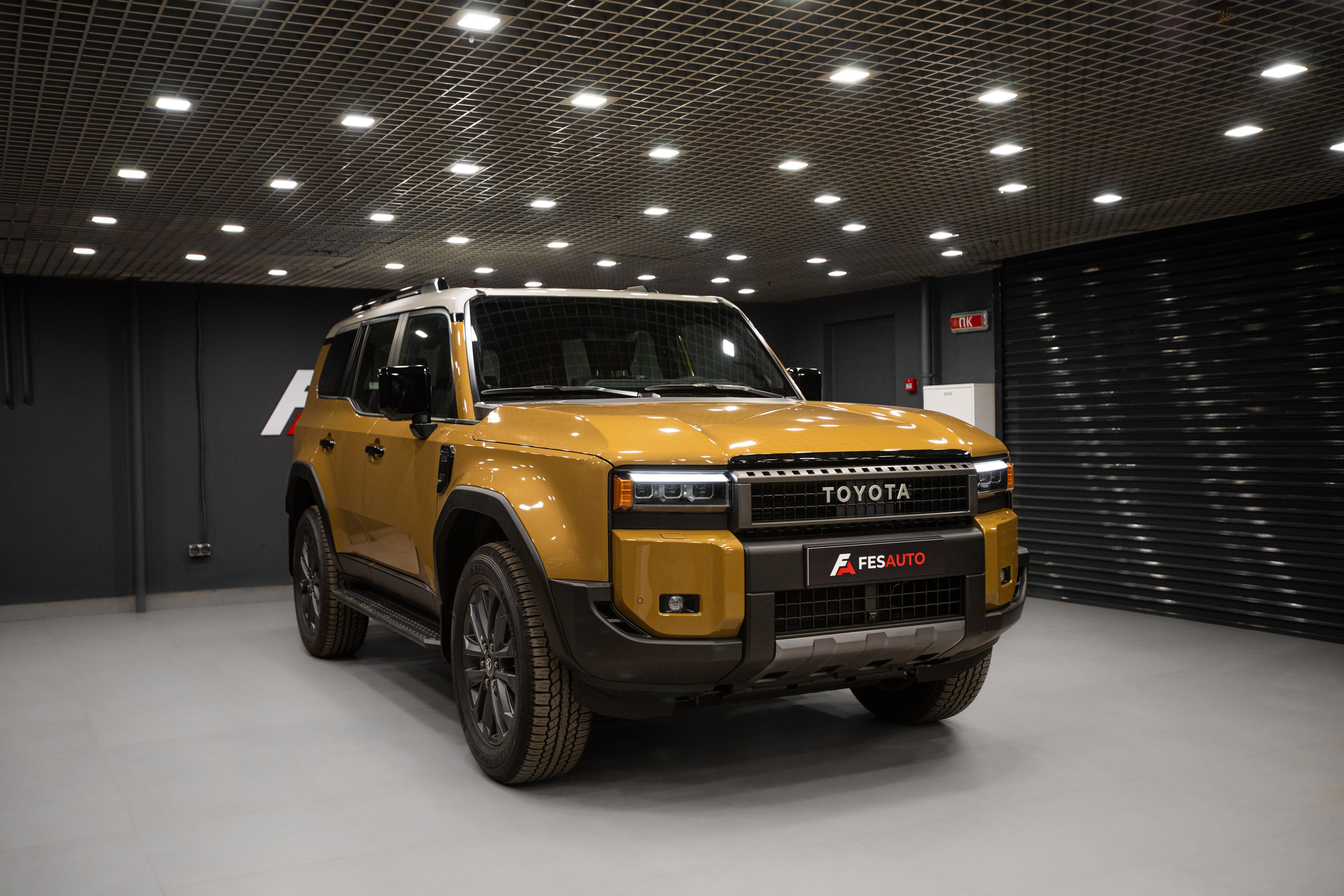 Toyota LC Prado. Автомобильный фотограф в Москве Андрей Емельянов