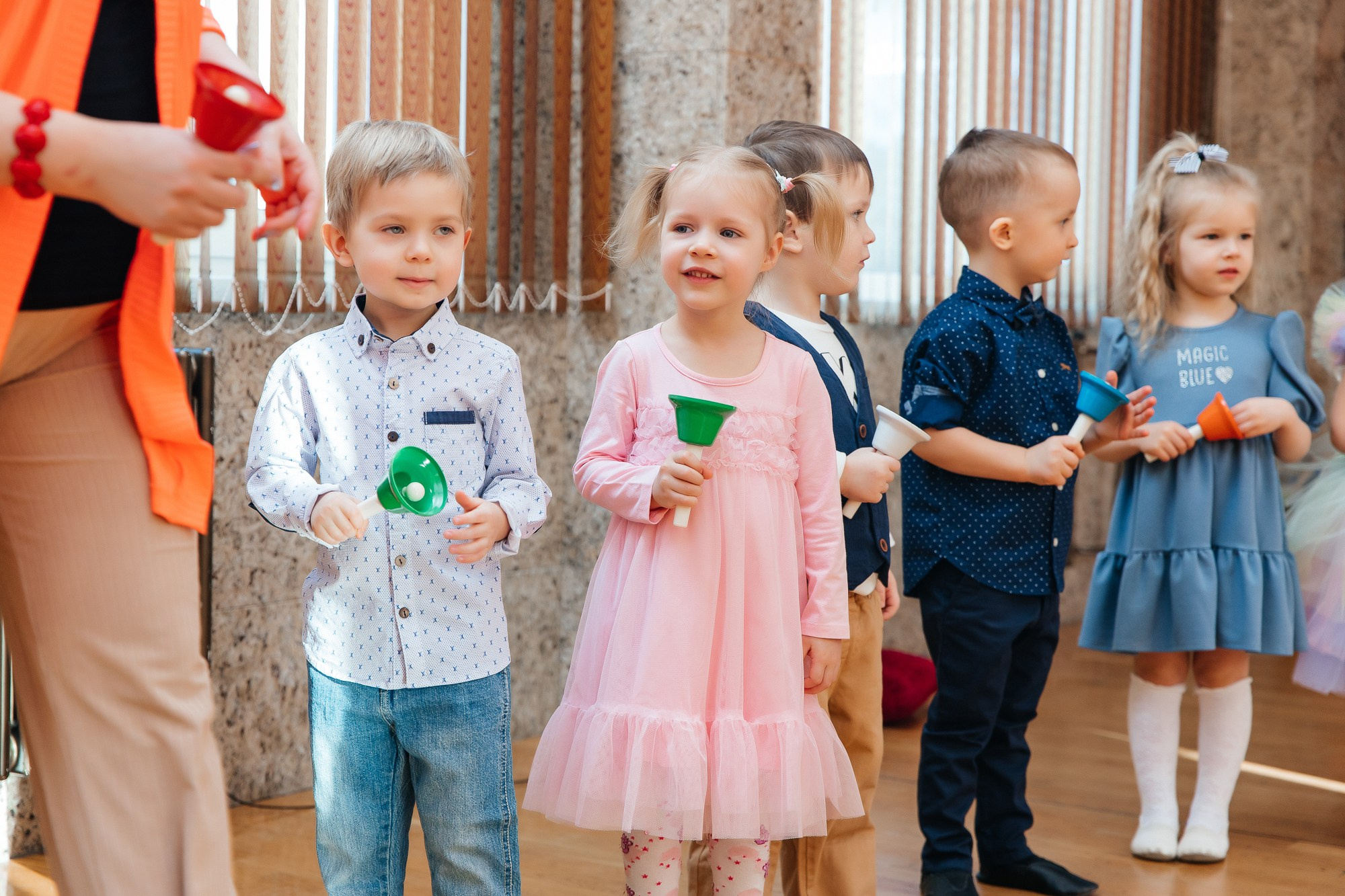 Детский сад № 93 — Утренник (07.03.2023). Свадебный и семейный фотограф Крамар Наталья