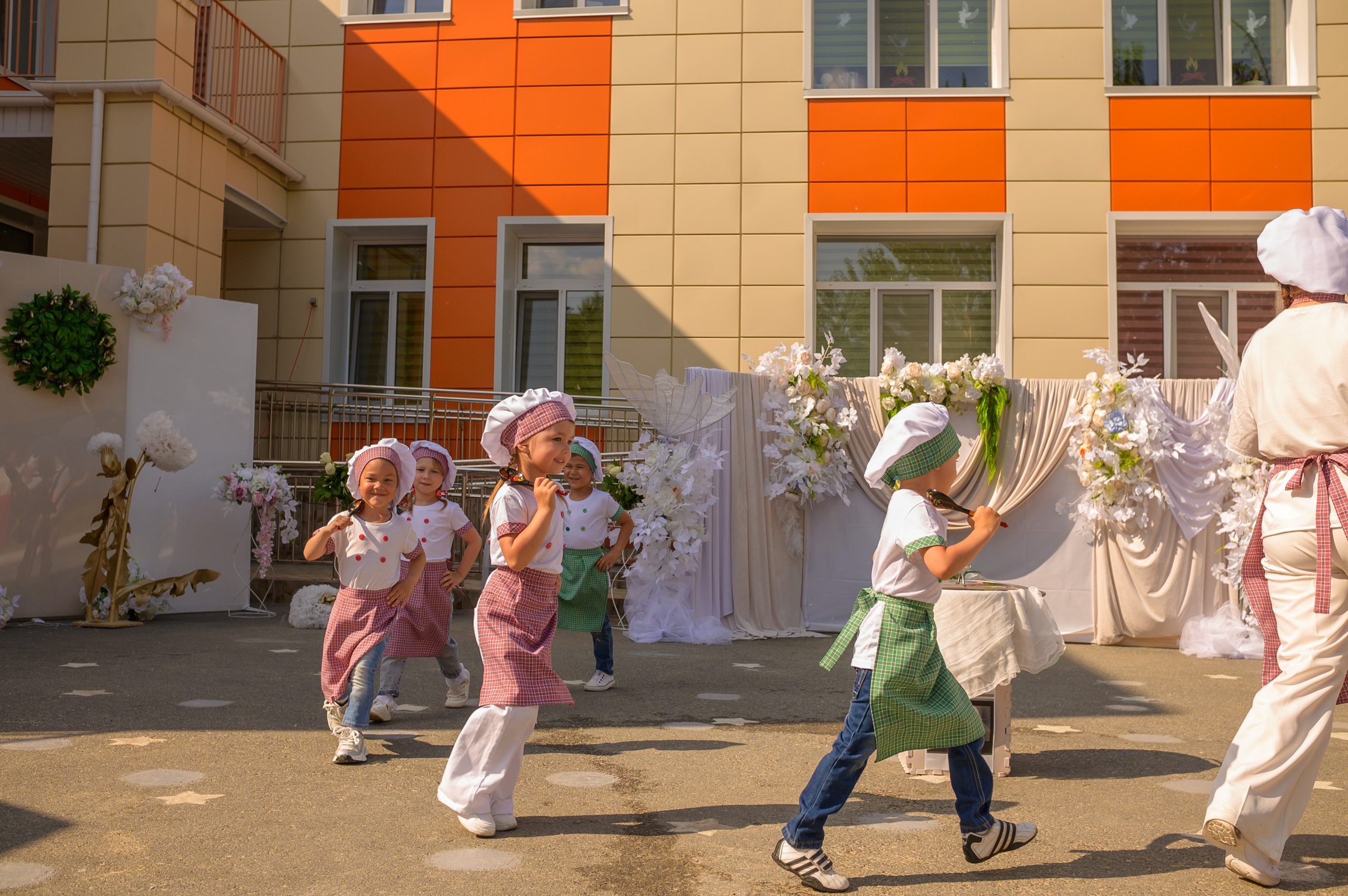 Репортаж выпускного группа «Фантазёры» 3 садик. Фотограф новорожденных, семейный детский в Тюмени Татьяна Морозова