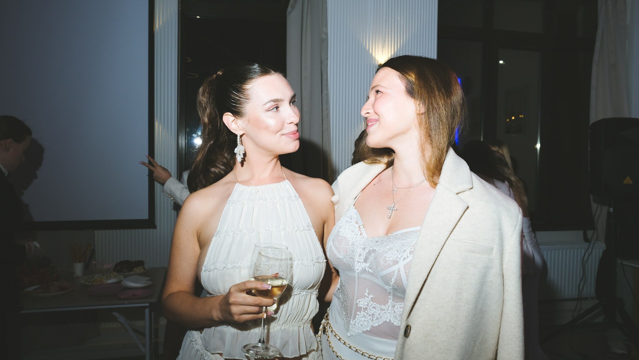 Женский клуб ДР. Мари — фотограф и видеограф из Москвы