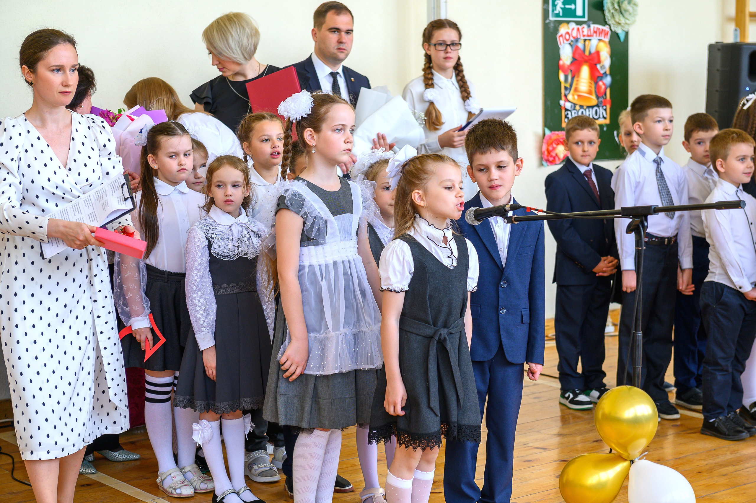 Последний звонок 2025. Фотограф Галина Лисанова, г. Брянск