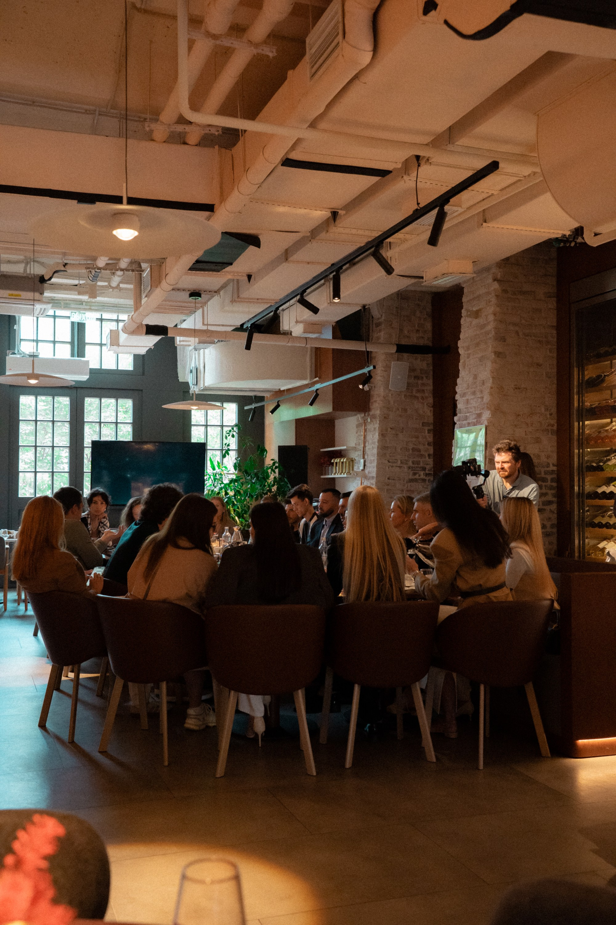 Broker Pro Бизнес-завтрак Ava bistro. Репортажая фотография Санкт-Петербург