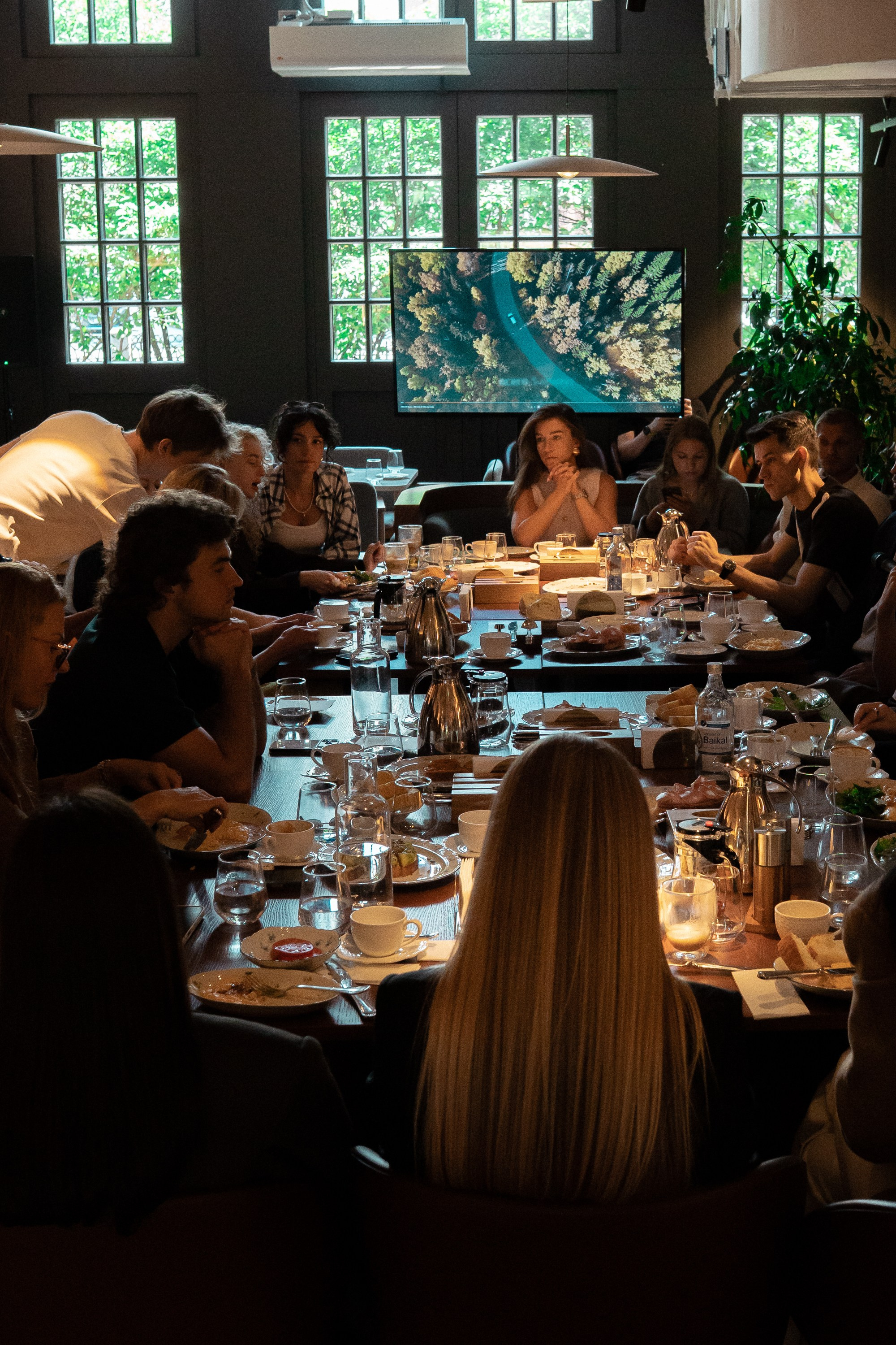 Broker Pro Бизнес-завтрак Ava bistro. Репортажая фотография Санкт-Петербург