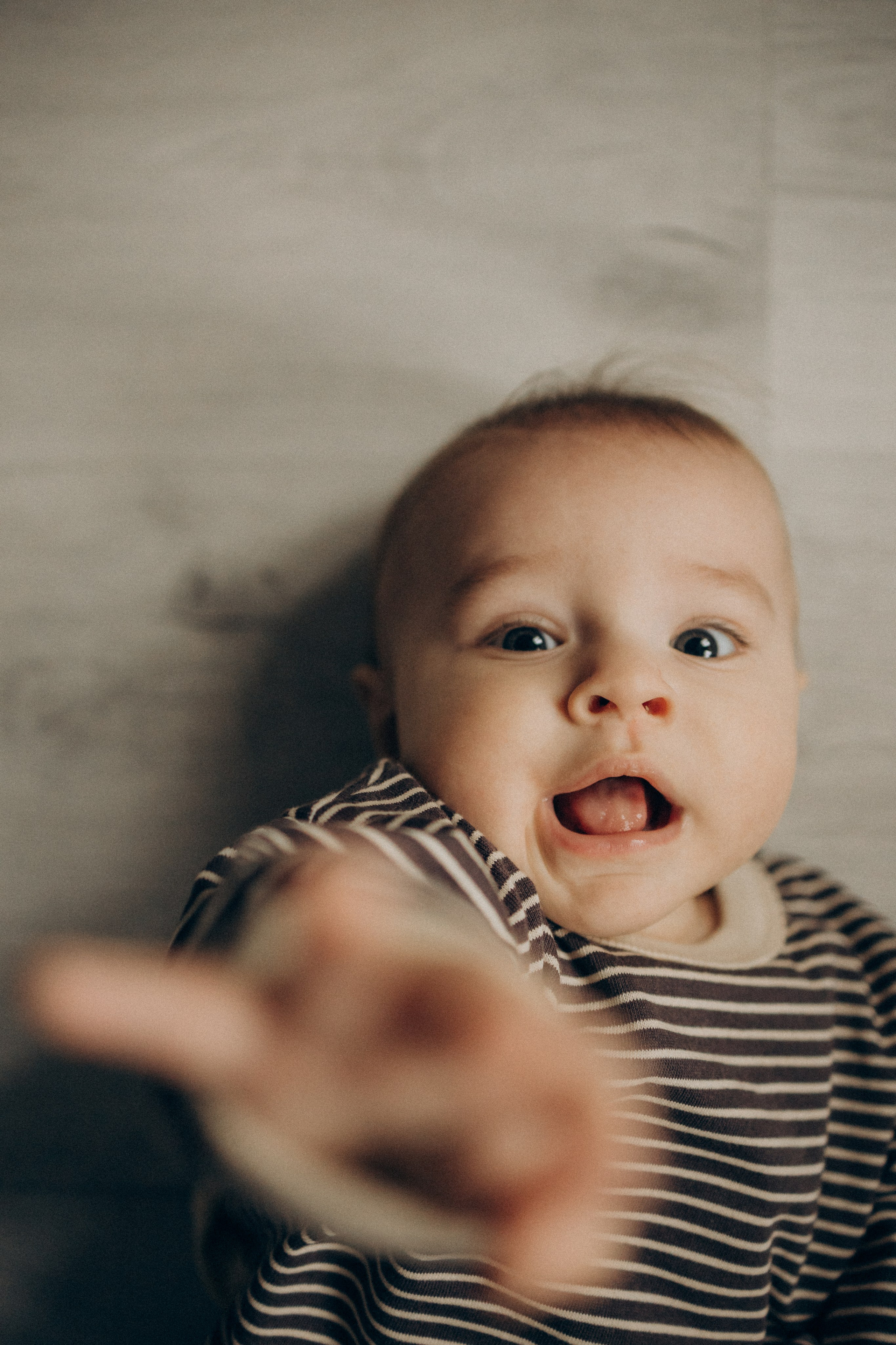 Семейная фотосессия Москва, семейный фотограф в Москве, семейная фотосессия, детский фотограф, семейная фотосессия дома, домашняя фотосессия с малышом, домашняя семейная фотосессия, фотосессия с малышом