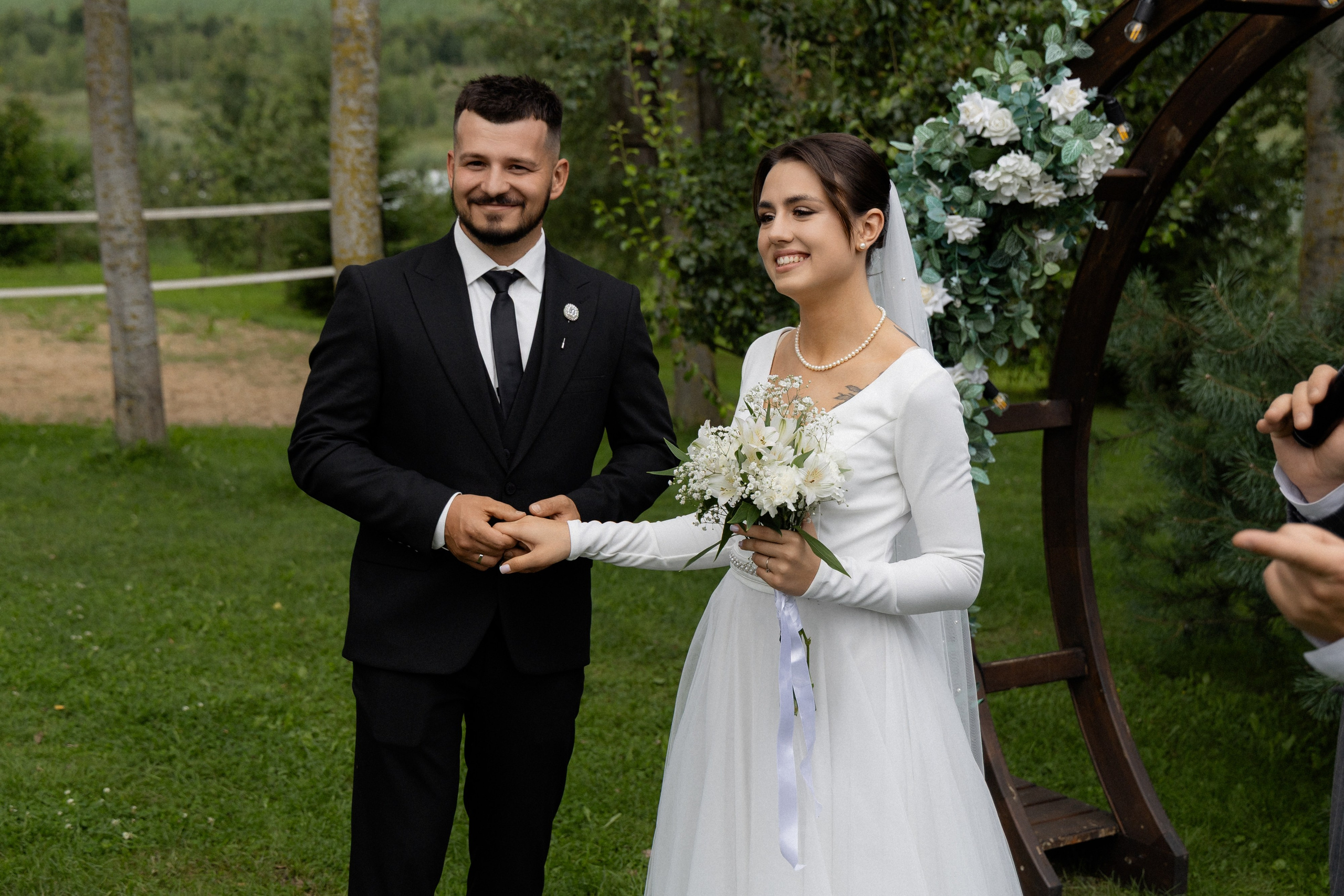 Свадебная фотосессия в агроусадьбе Лабодянка в Минске. Свадебный фотограф в Минске/Беларуси Сергей Спиридонов
