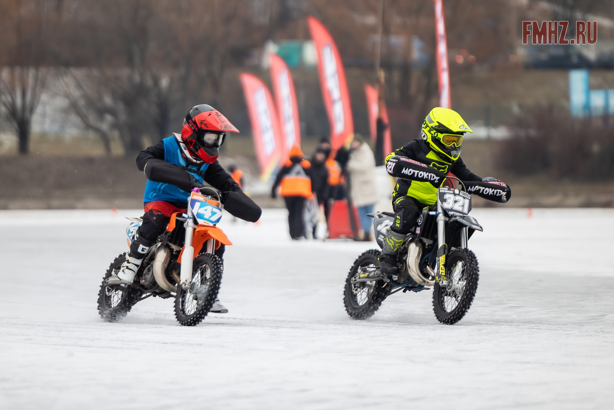 Первый этап Кубка МФР по мотокроссу на льду Большого Крылатского пруда в Москве. 8 февраля 2025 г. Фотограф Владимир Охрименко