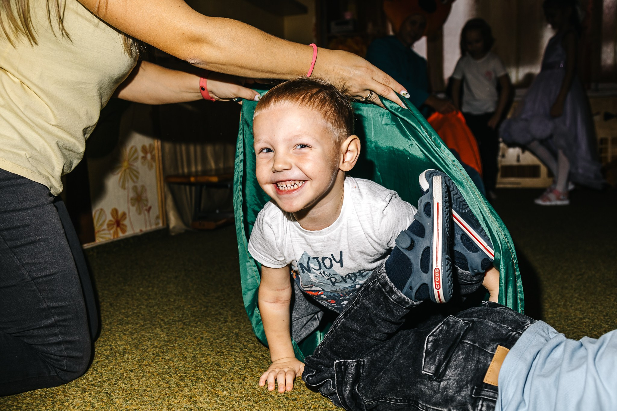 Маленький весельчак. Репортажный и семейный фотограф в Москве