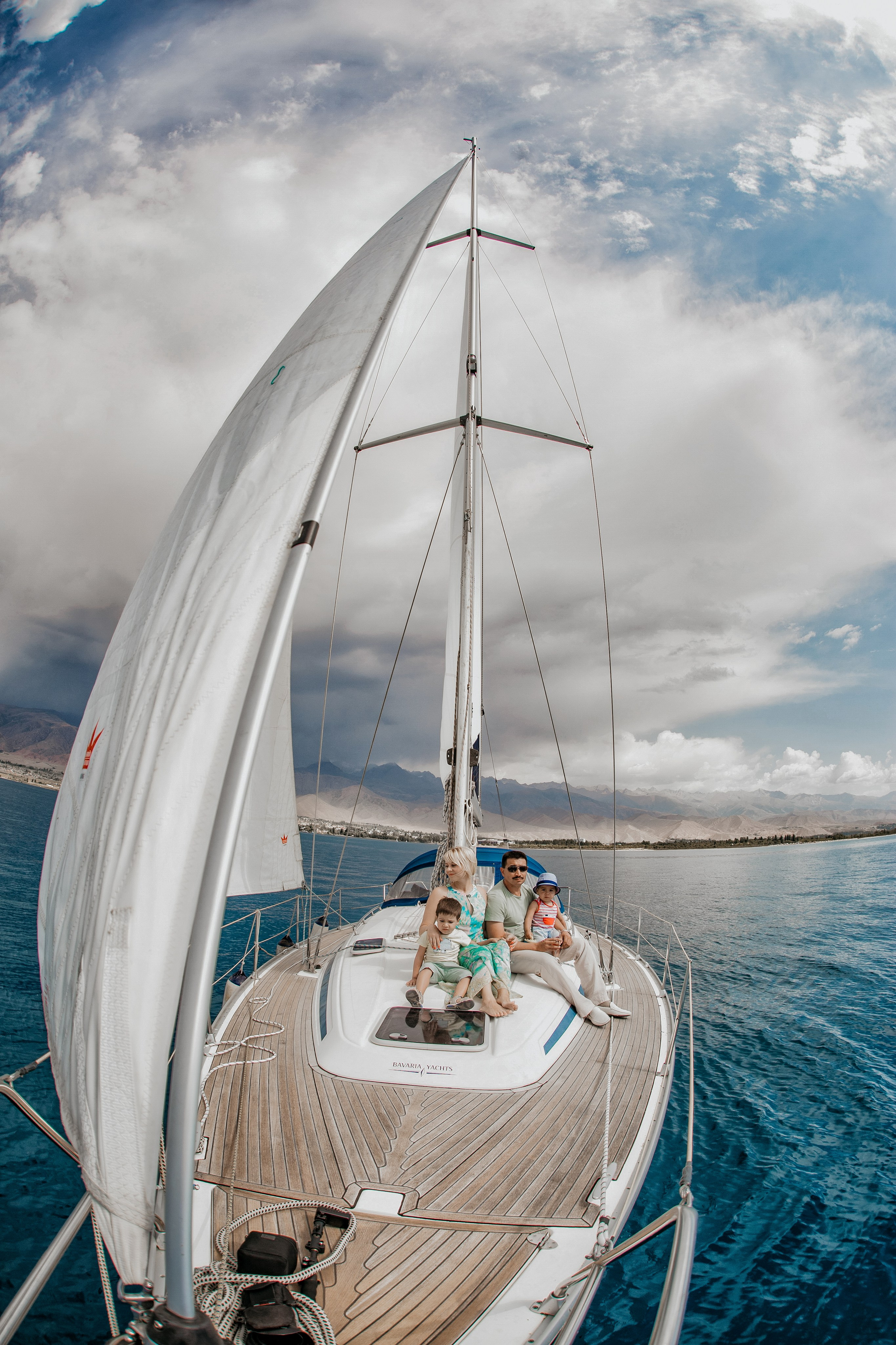 Семейная морская прогулка. Свадебный и Семейный Фотограф в Краснодаре